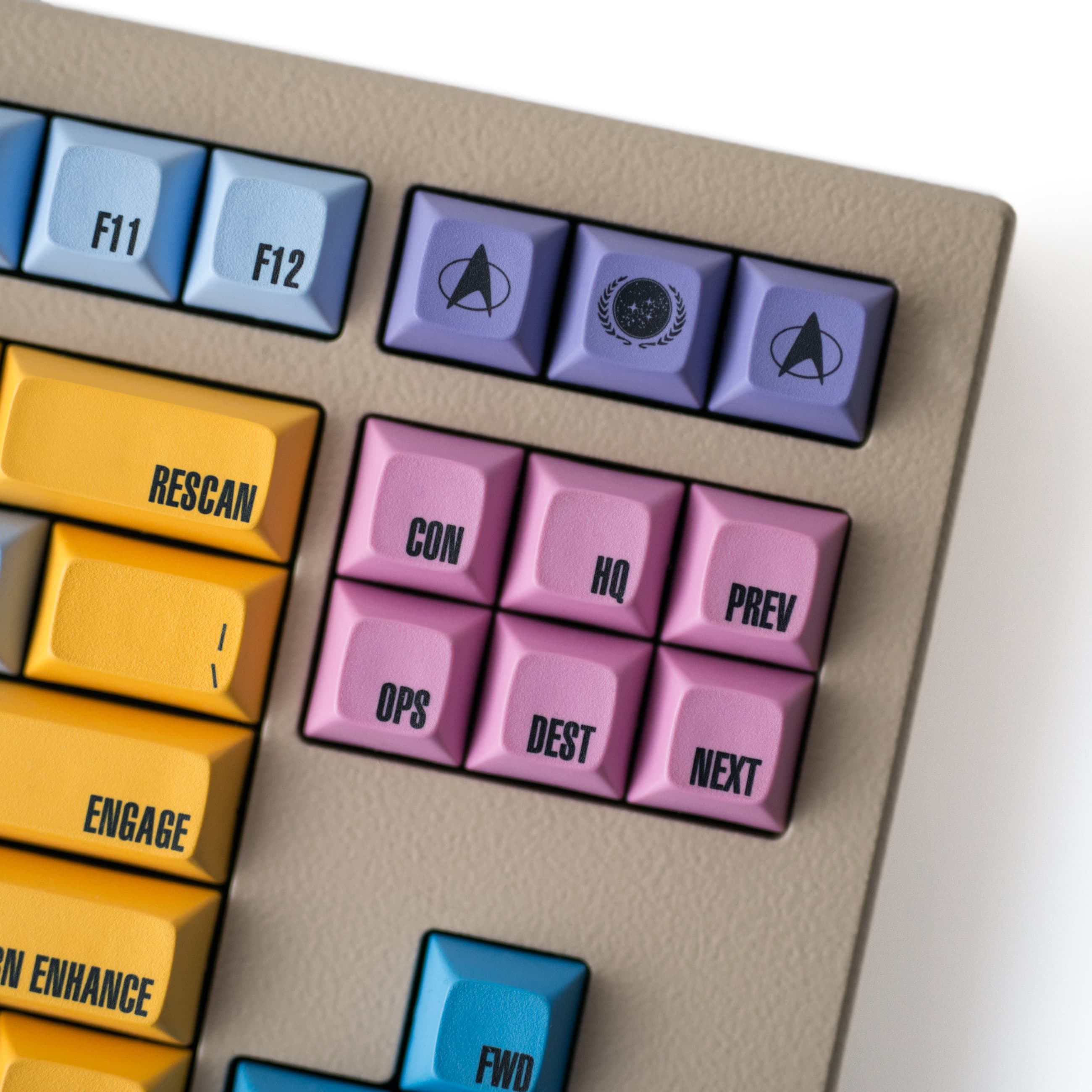 Galaxy Class: an official Star Trek TNG keyset/artisan from Roddenberry.com