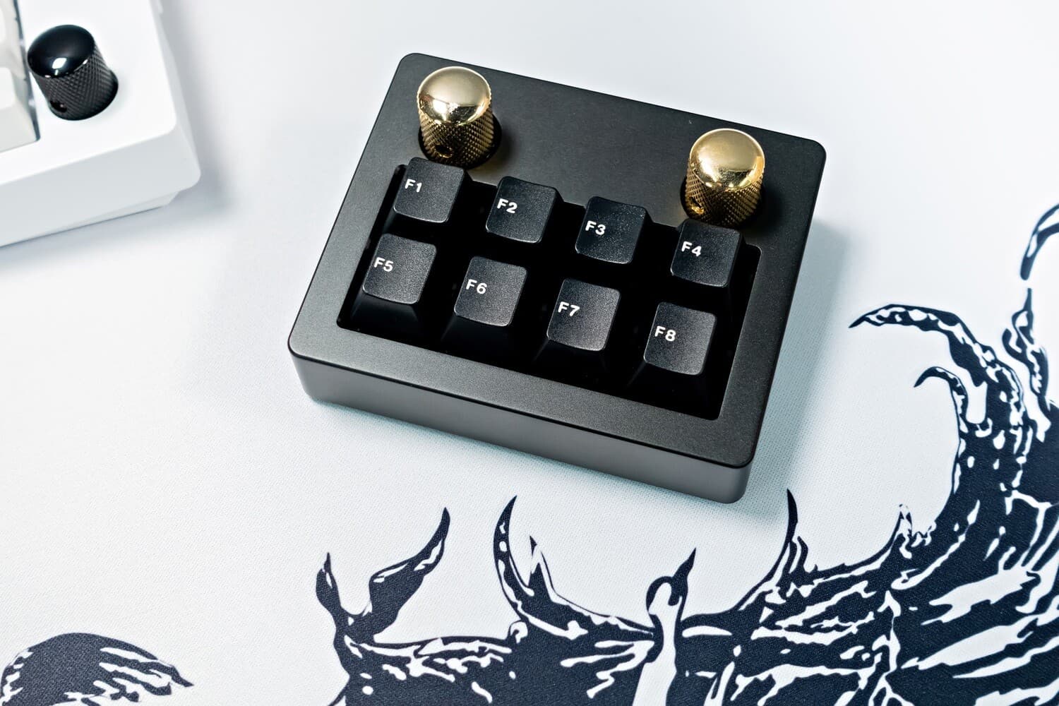 Octopad+ 8-key Macropad w/ 2 Encoders (Production Phase - Extras Available) image 2