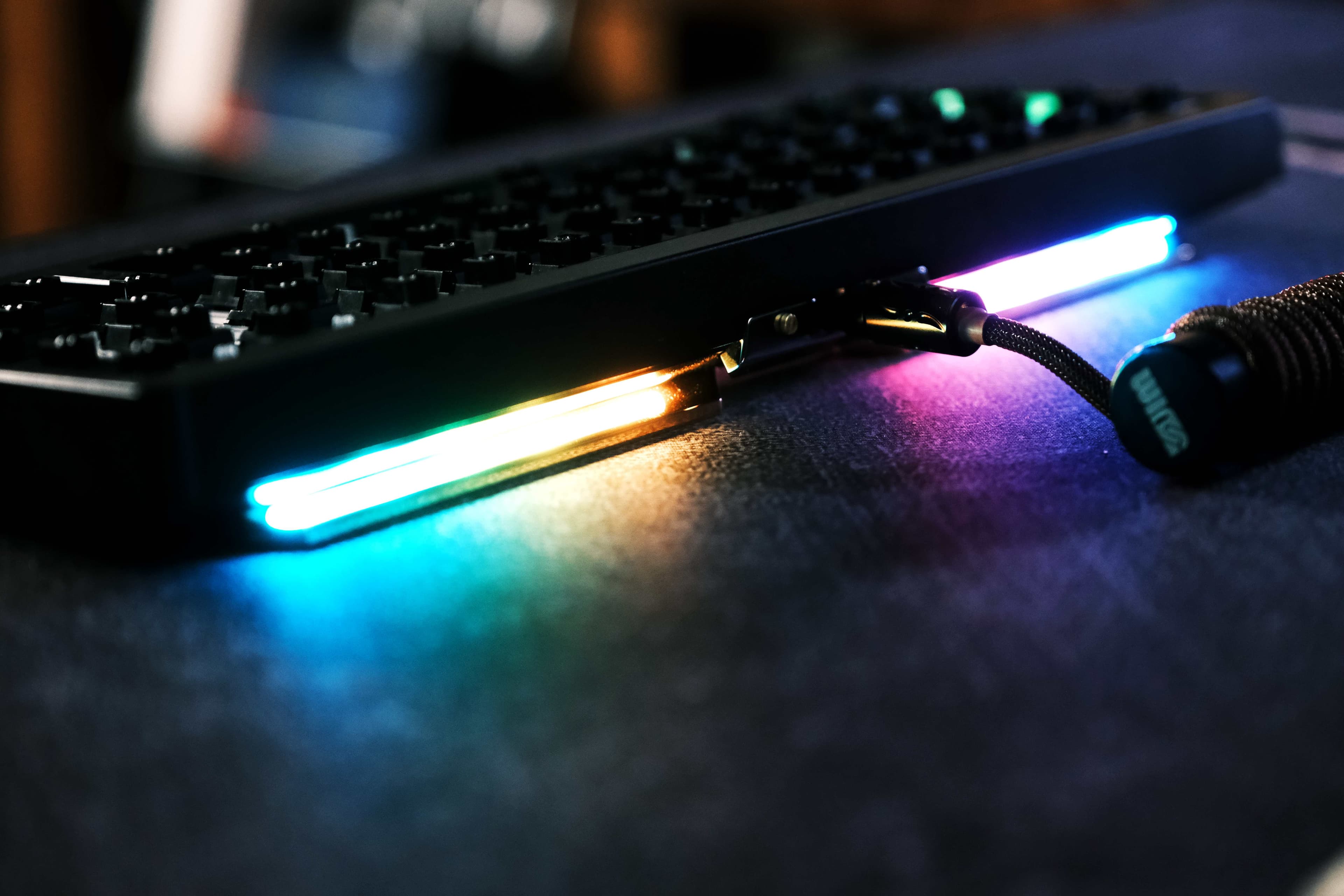 Cyborg 65--Unique mount and Unique RGB effect