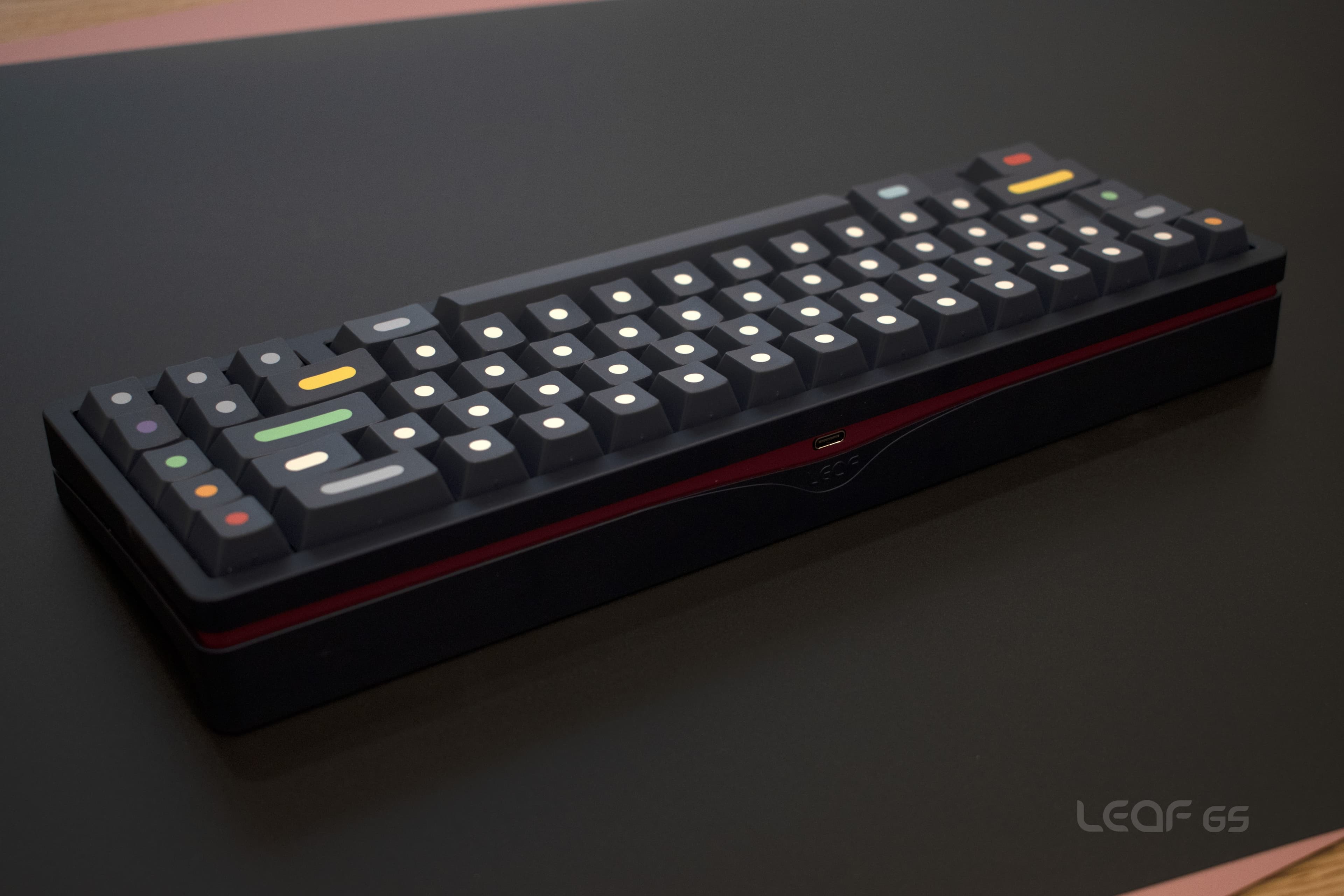 Fox Lab - Leaf 65% image 12