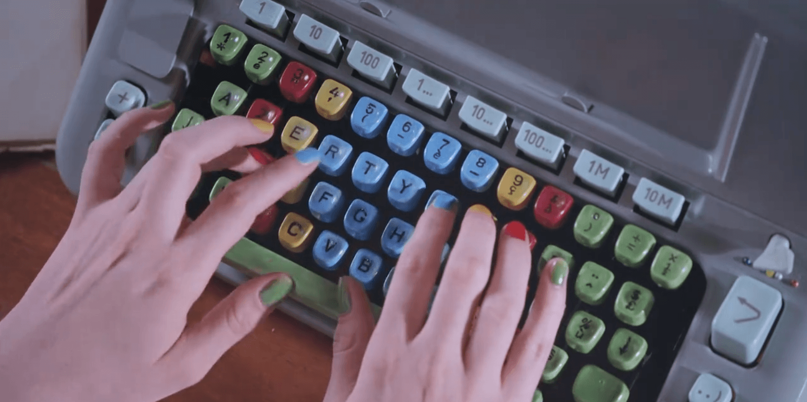 SWG-Kids Typewriter image 2