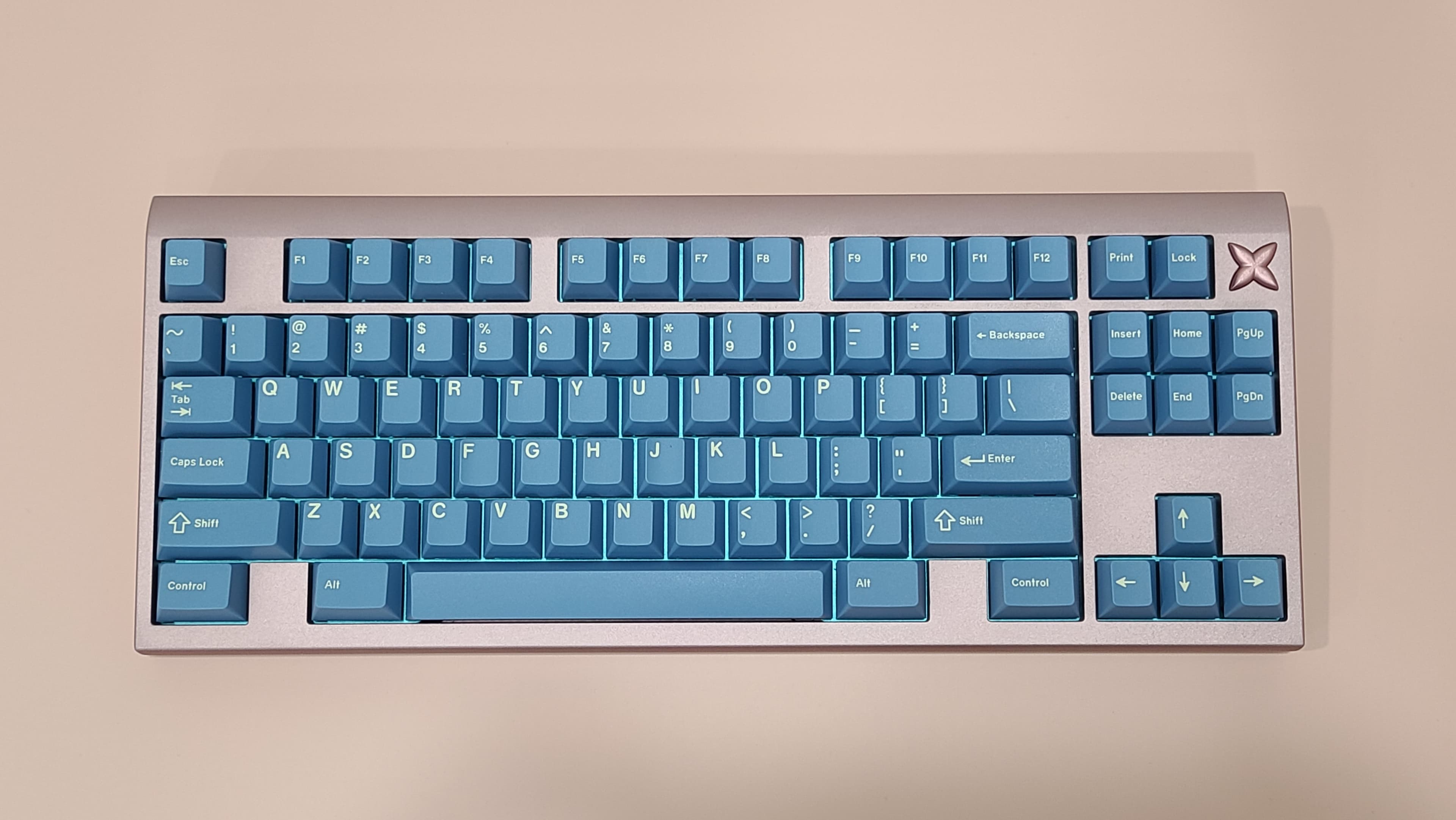 frost TKL | Top Mount, and Some Snowflakes