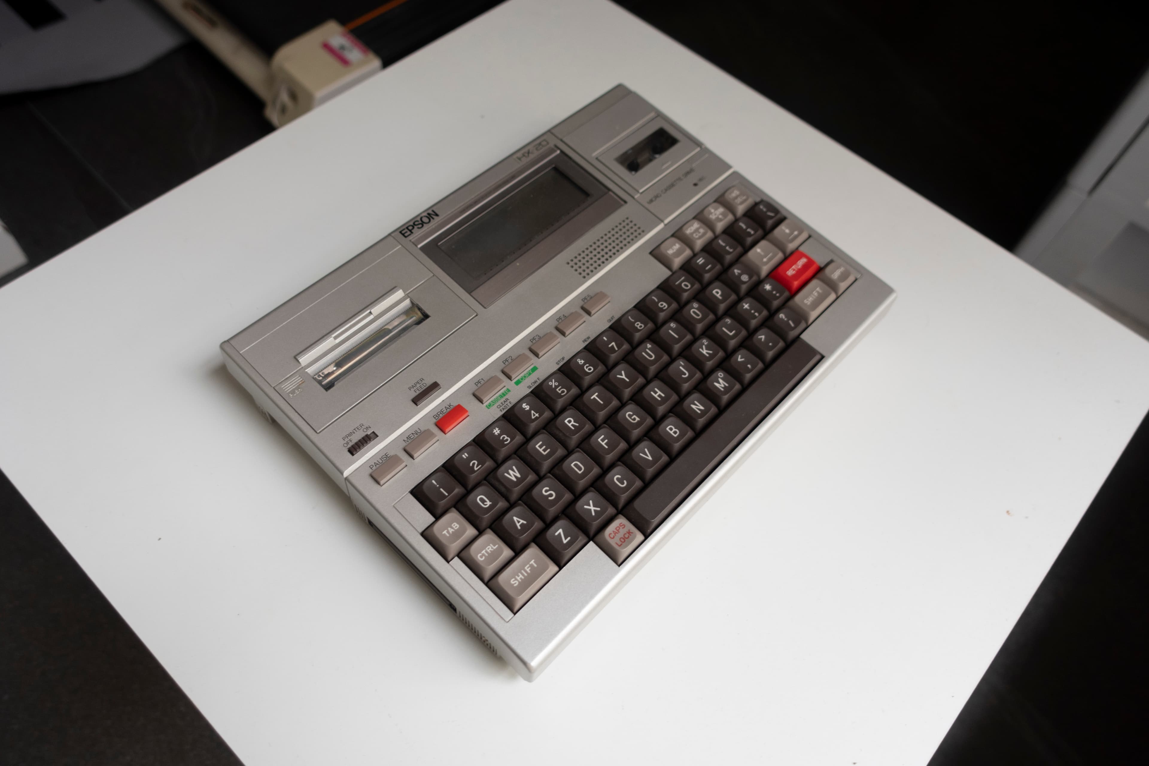 Domikey HX-20 | Vintage keycaps from the 80‘s image 3