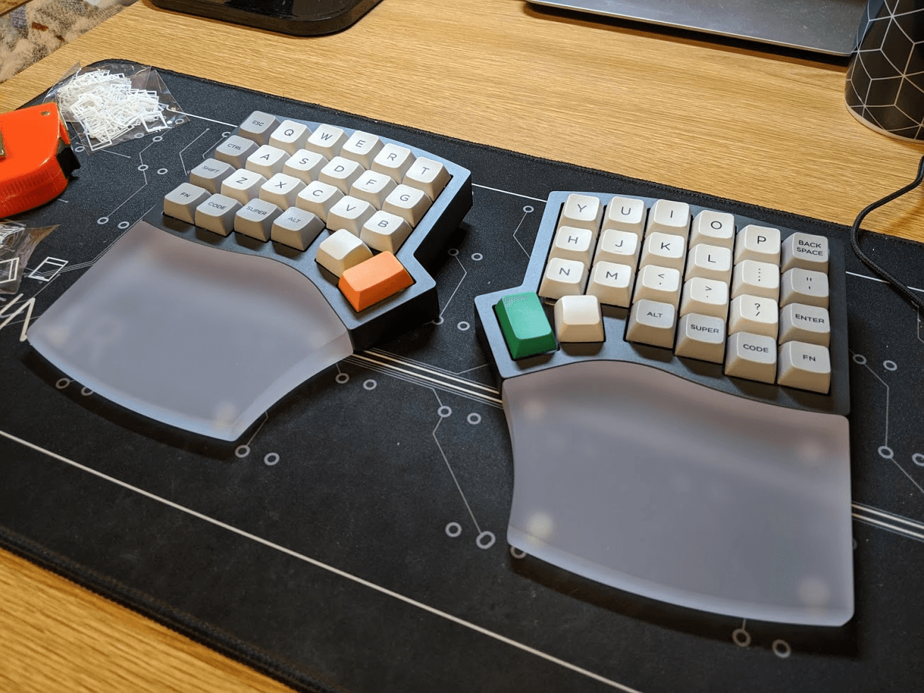 Orbit-X: Compact Split Ergonomic Keyboard - Pending sale image 2