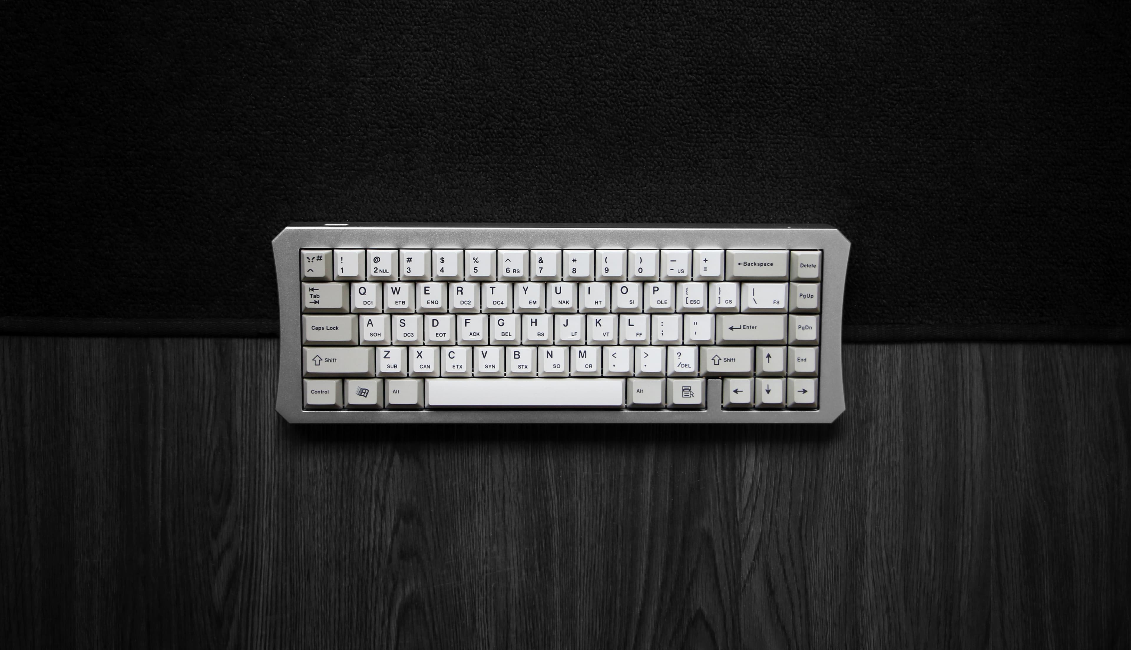 RE65 Aluminium R2 | Foamless, Gasket Mount image 16