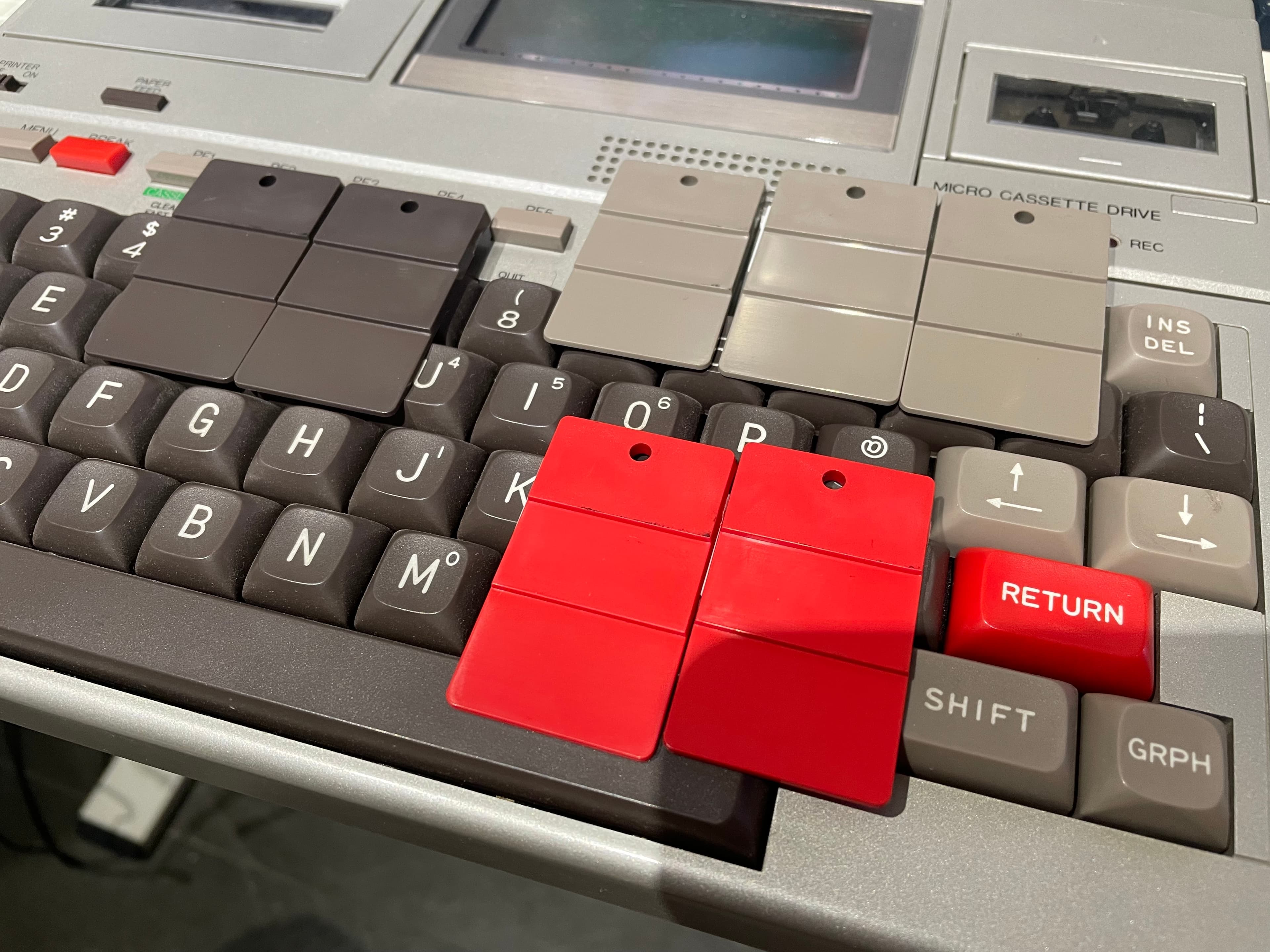 Domikey HX-20 | Vintage keycaps from the 80‘s image 5