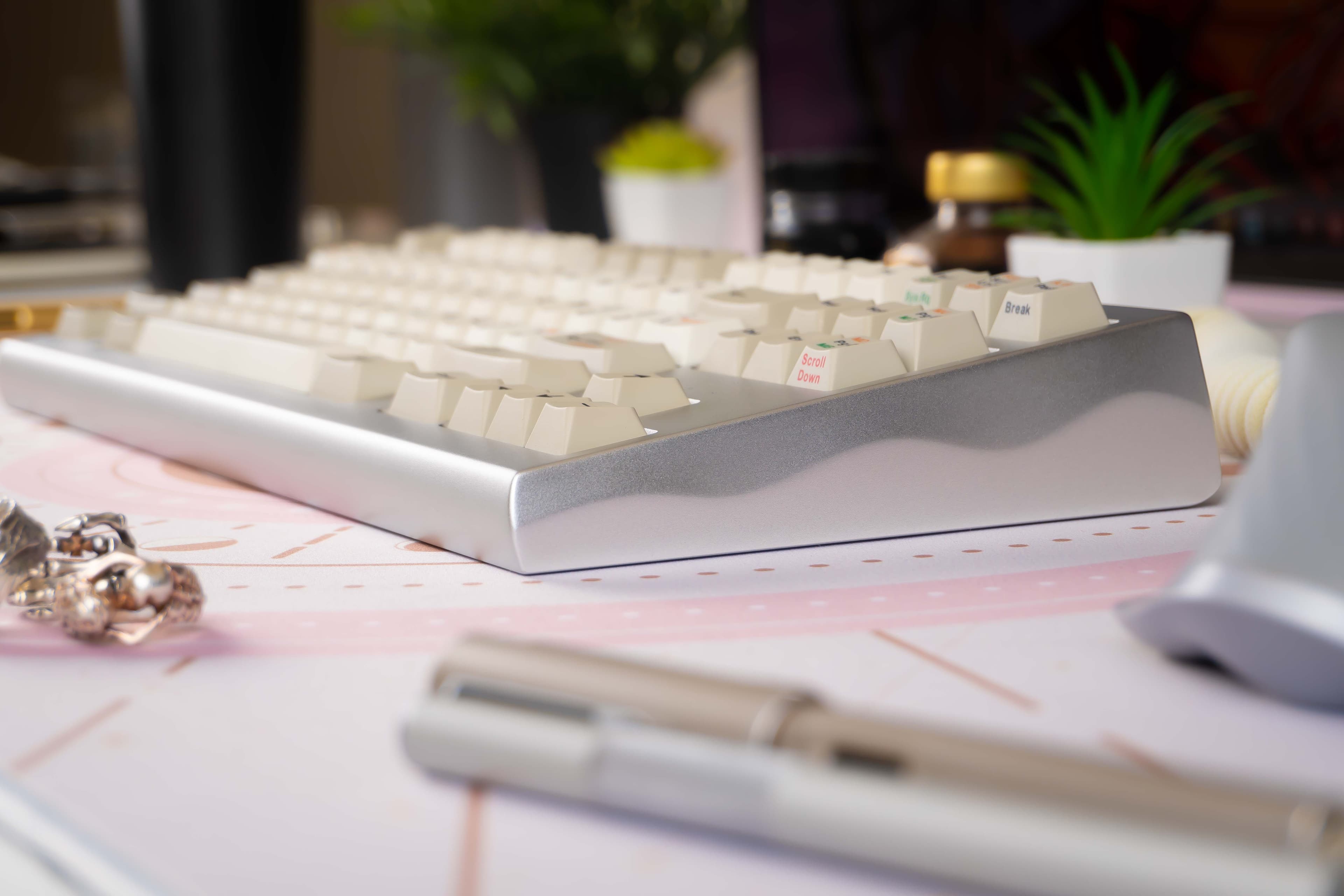 Antares: Notare | TKL | Seamless | Screwless | Japanese Inspired image 4