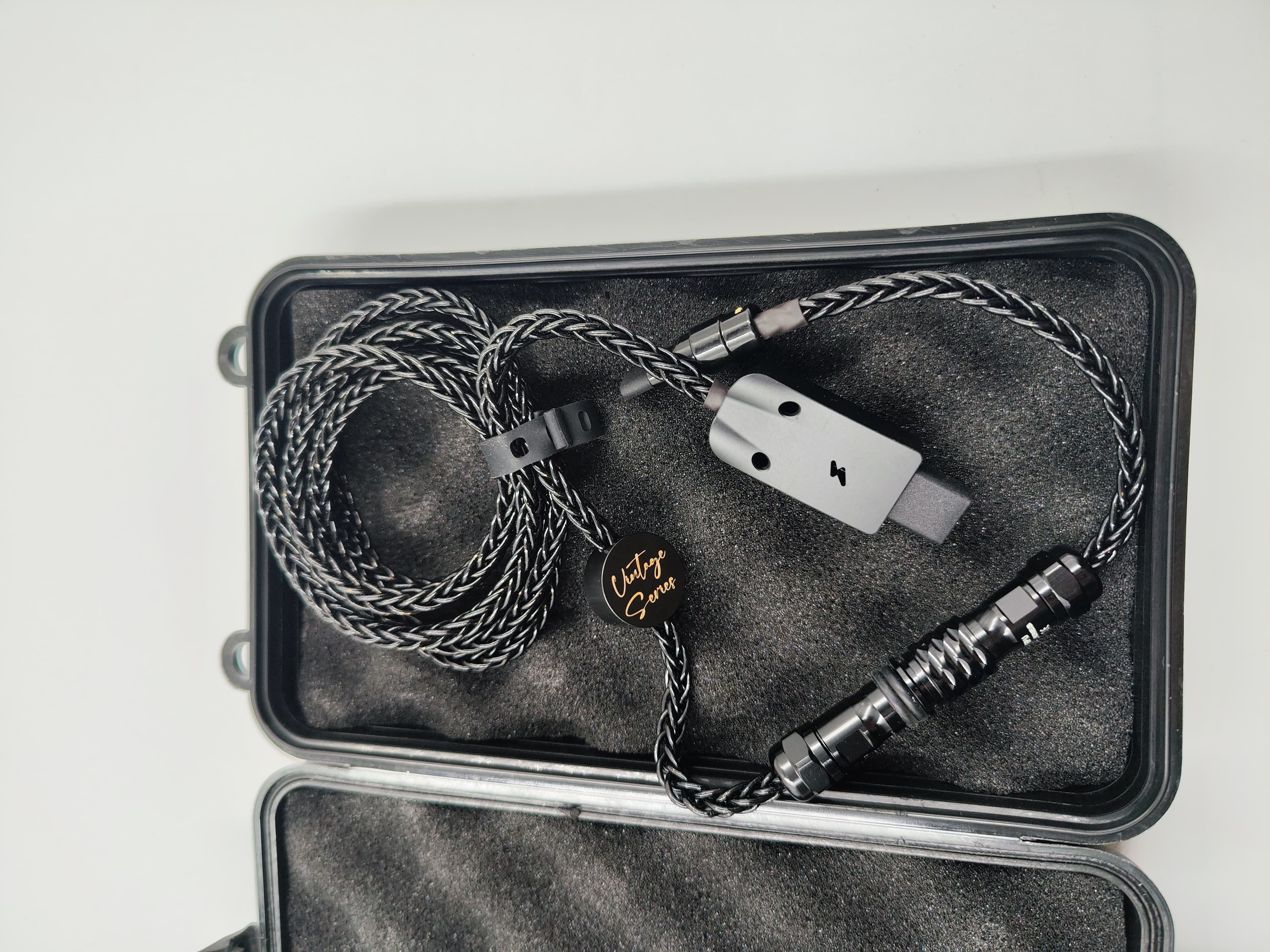 G-Square Vintage 60s (65/75%) image 17