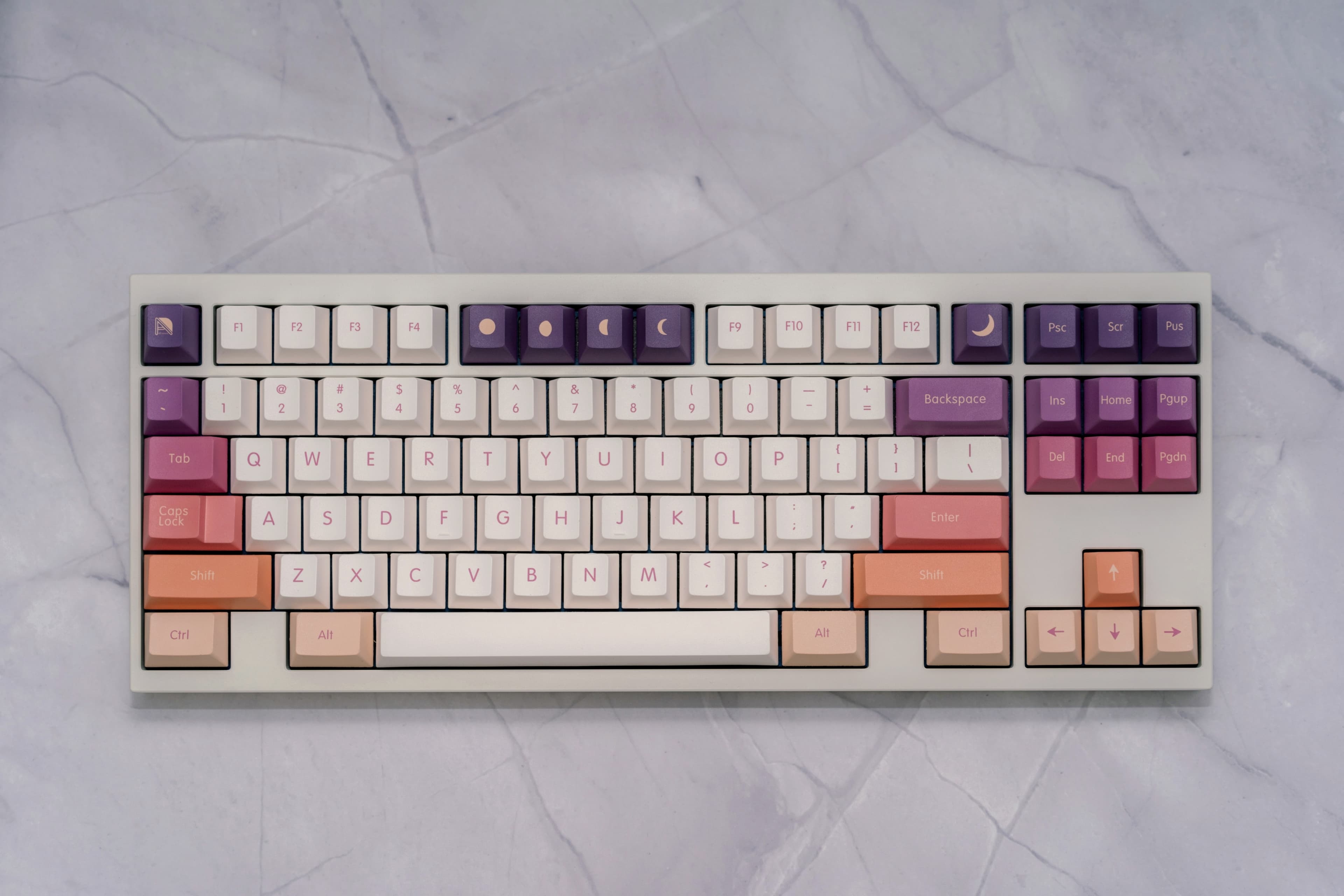 QX Carmine Cloud PBT Keycaps Kit image 5