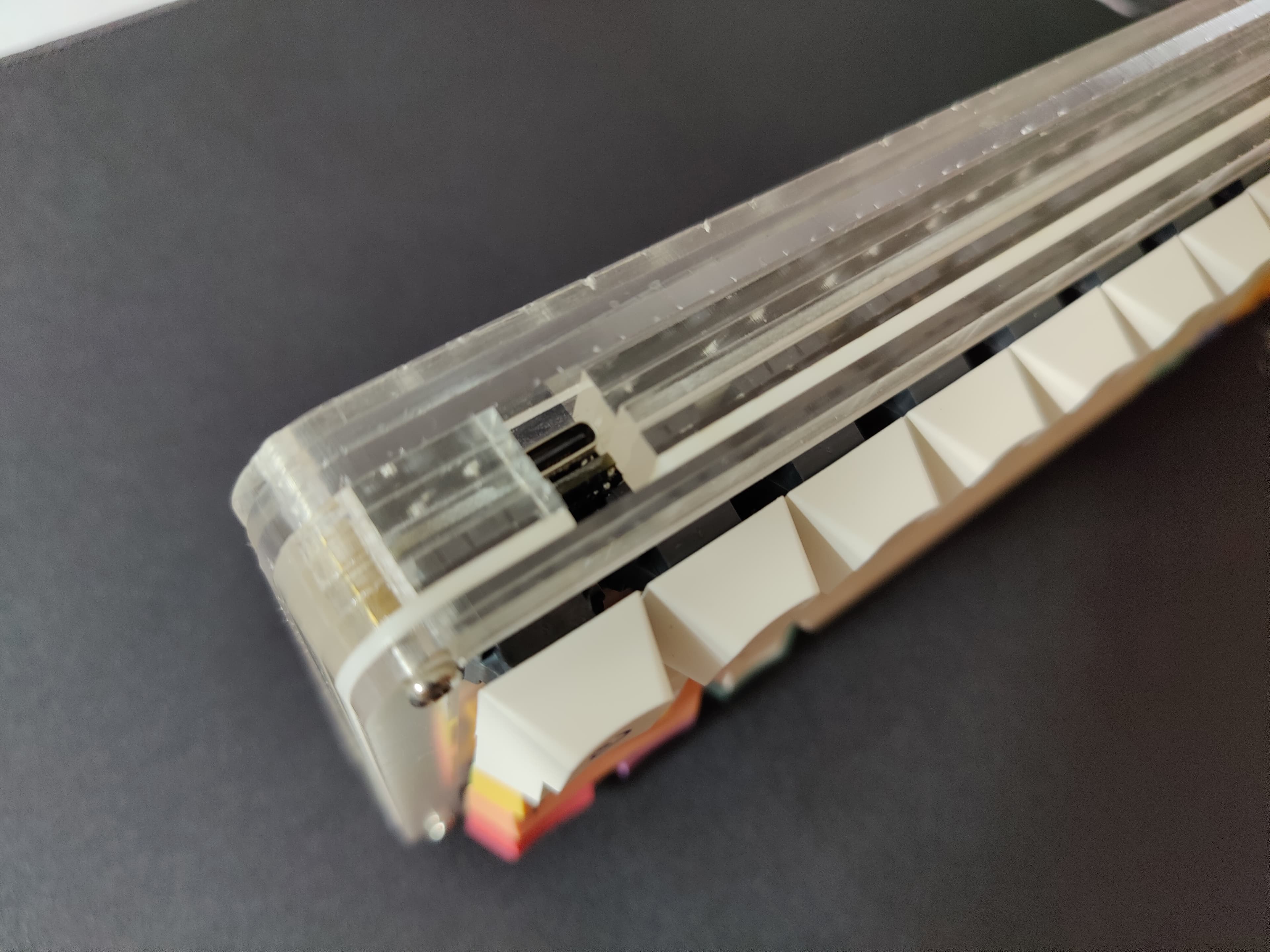 Flygone60 | A "universal" 60% Keyboard and Case | US Vendor Added!!! image 6