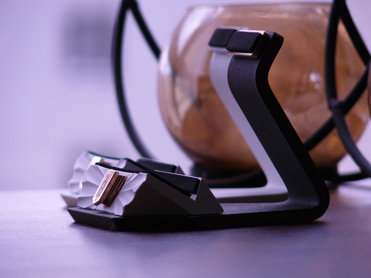 Tourmaline Keyboard Display Stand - PRICES AND FINAL IC image 12