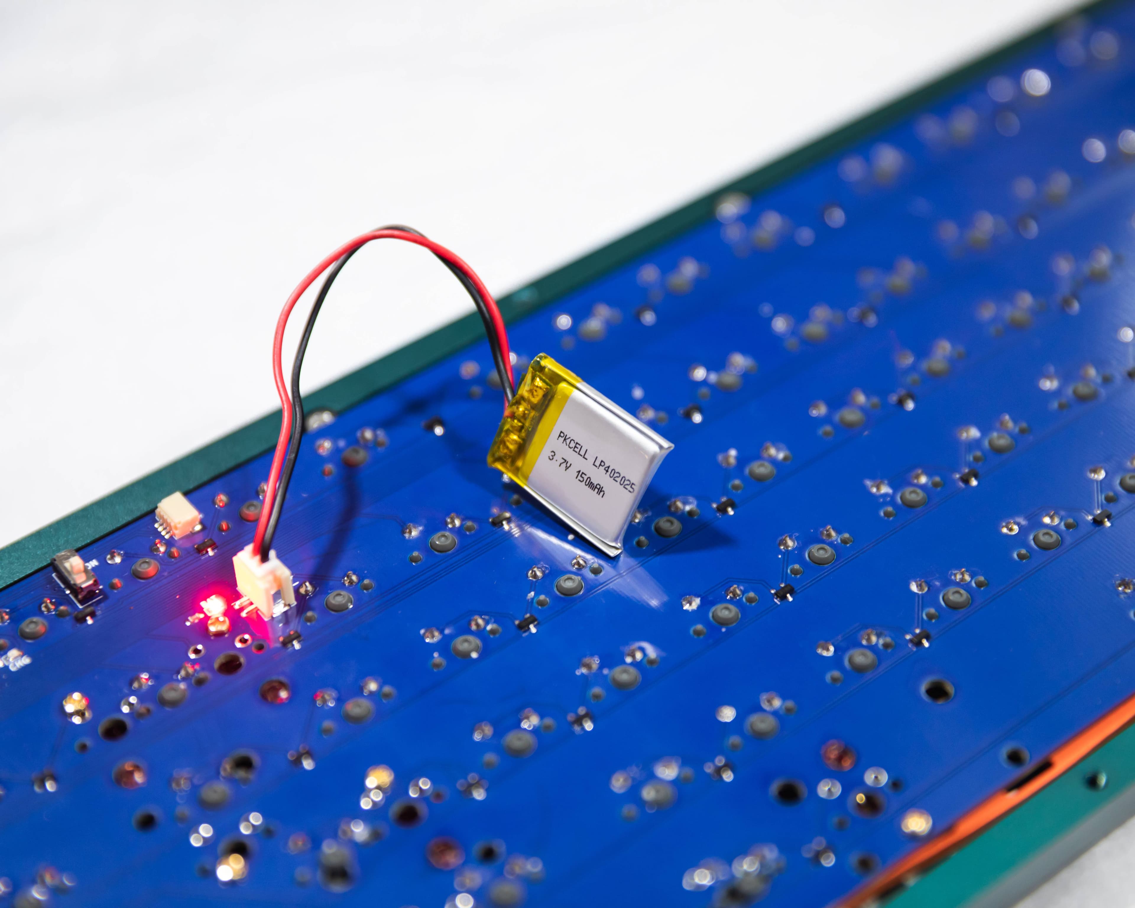 ZEUS Wireless TKL - New Badge and Deskmat Collab! image 11