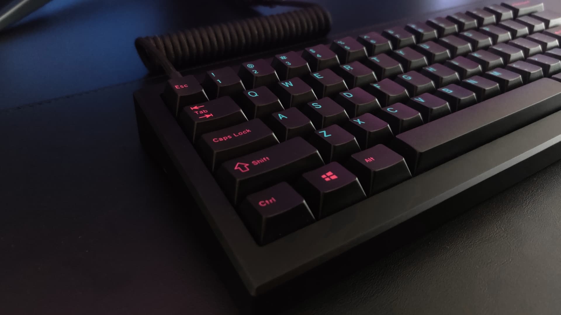 G60 Velora | Foamless, Gasket Mounted 60% image 15