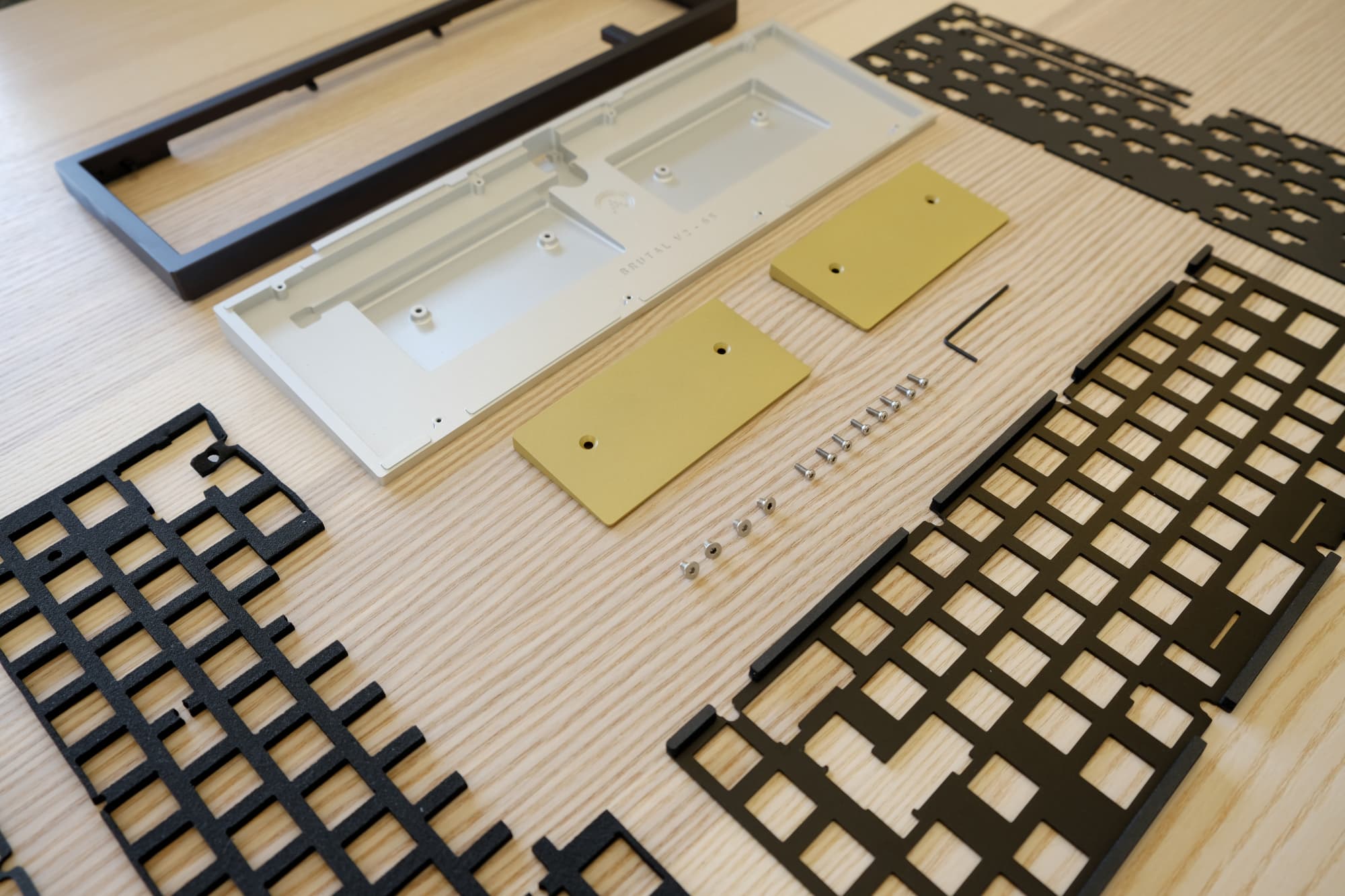 Brutal V2 - 65% | Second-generation brutalist family keyboard image 4