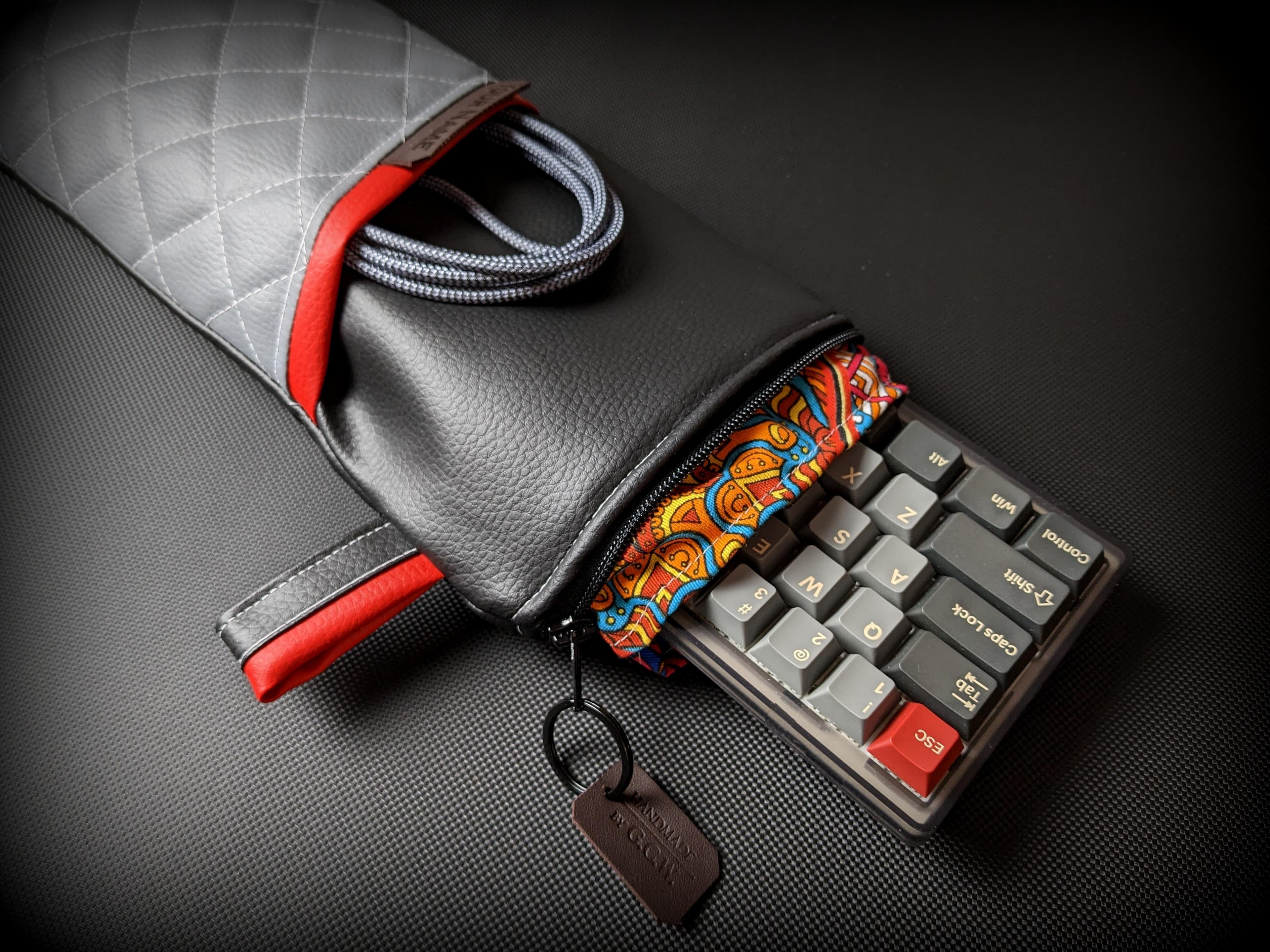 Handmade Premium Custom Keyboard Bags - GB Date: 21.03. - 04.04. image 2