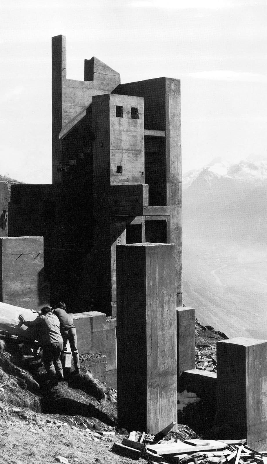 ePBT Brutalist | GB live! image 7