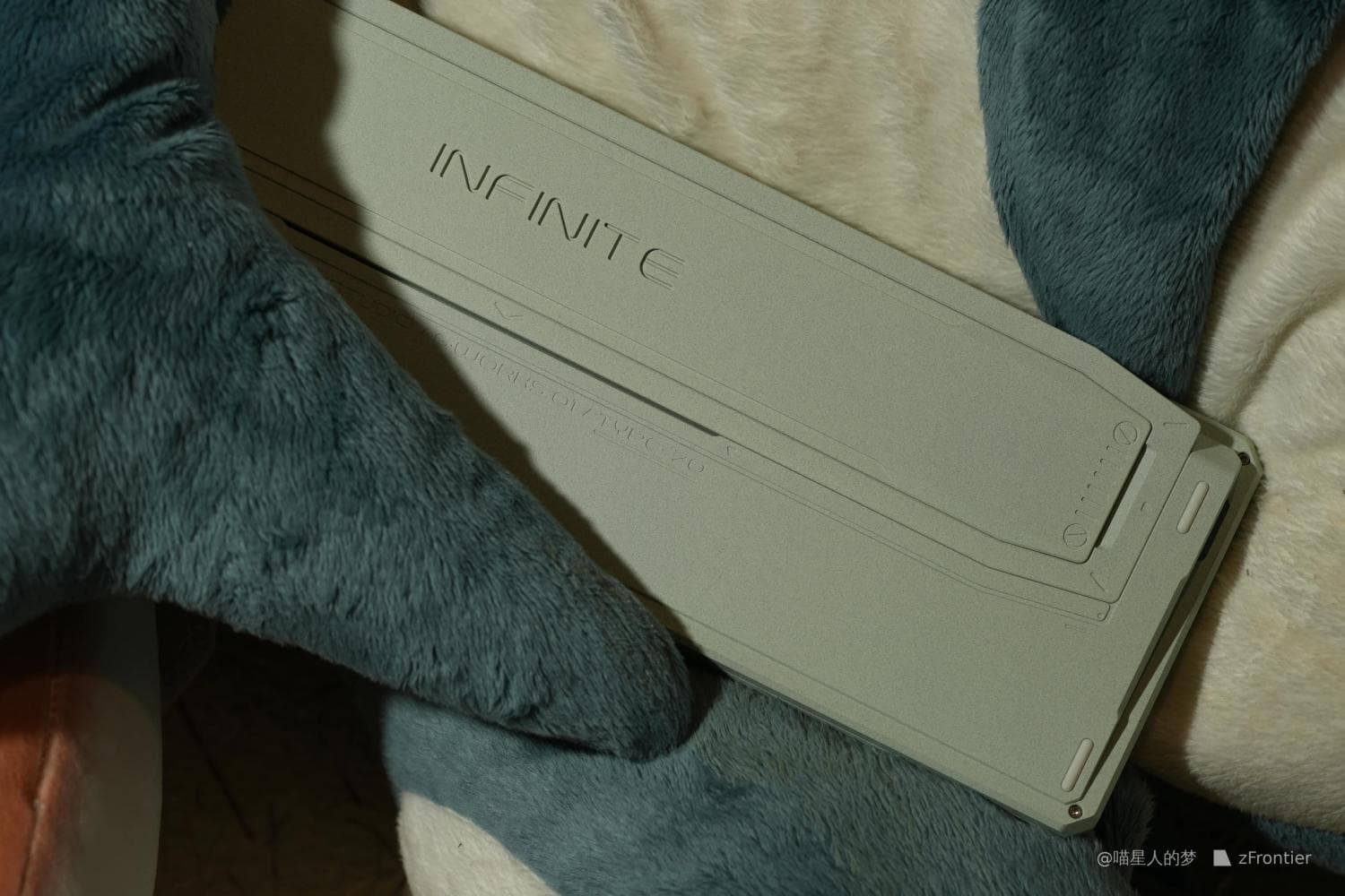 Infinite 70 image 20