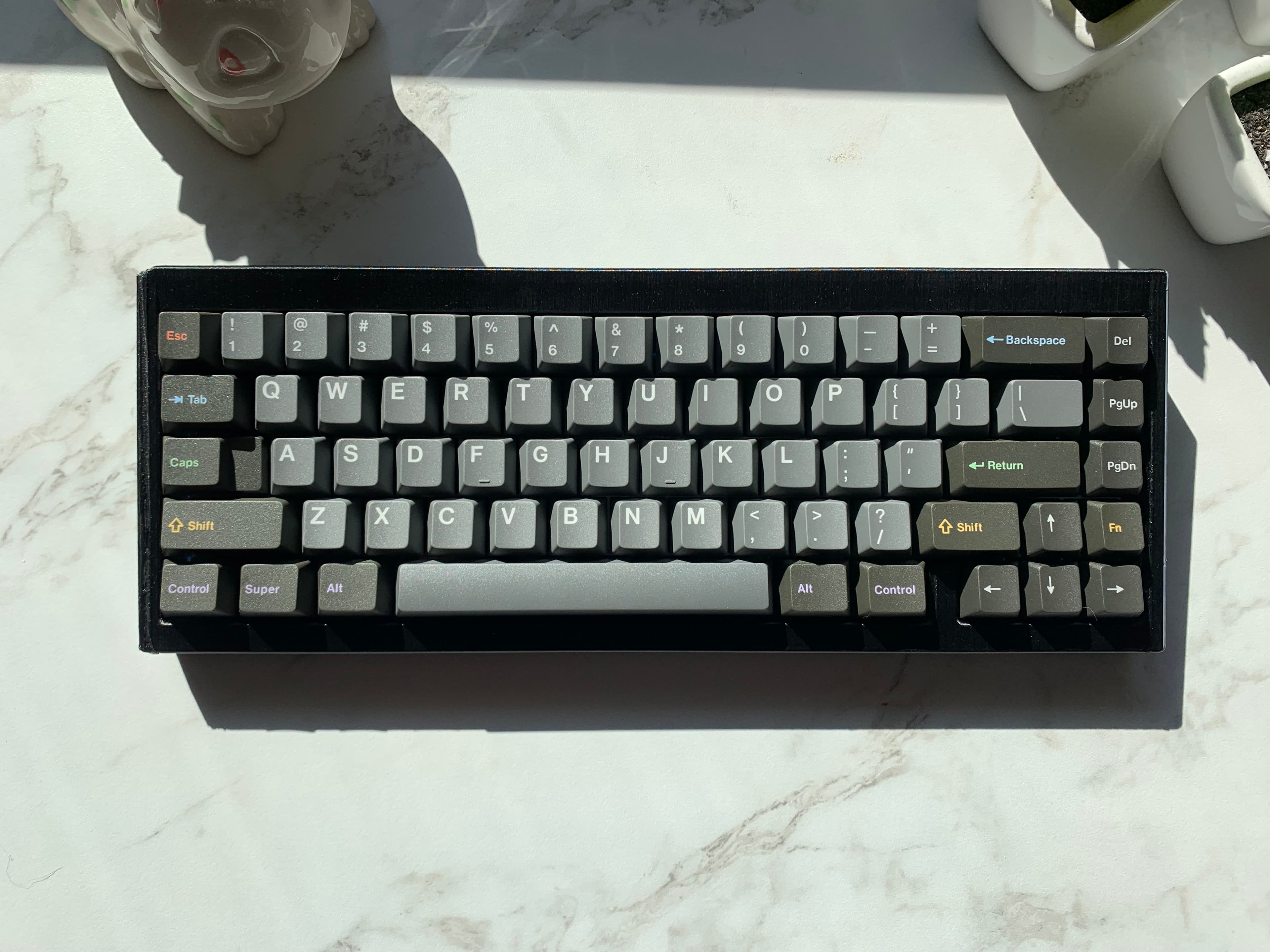 Titus65 - Gummy O-Ring Mounted Concrete Keyboard image 12