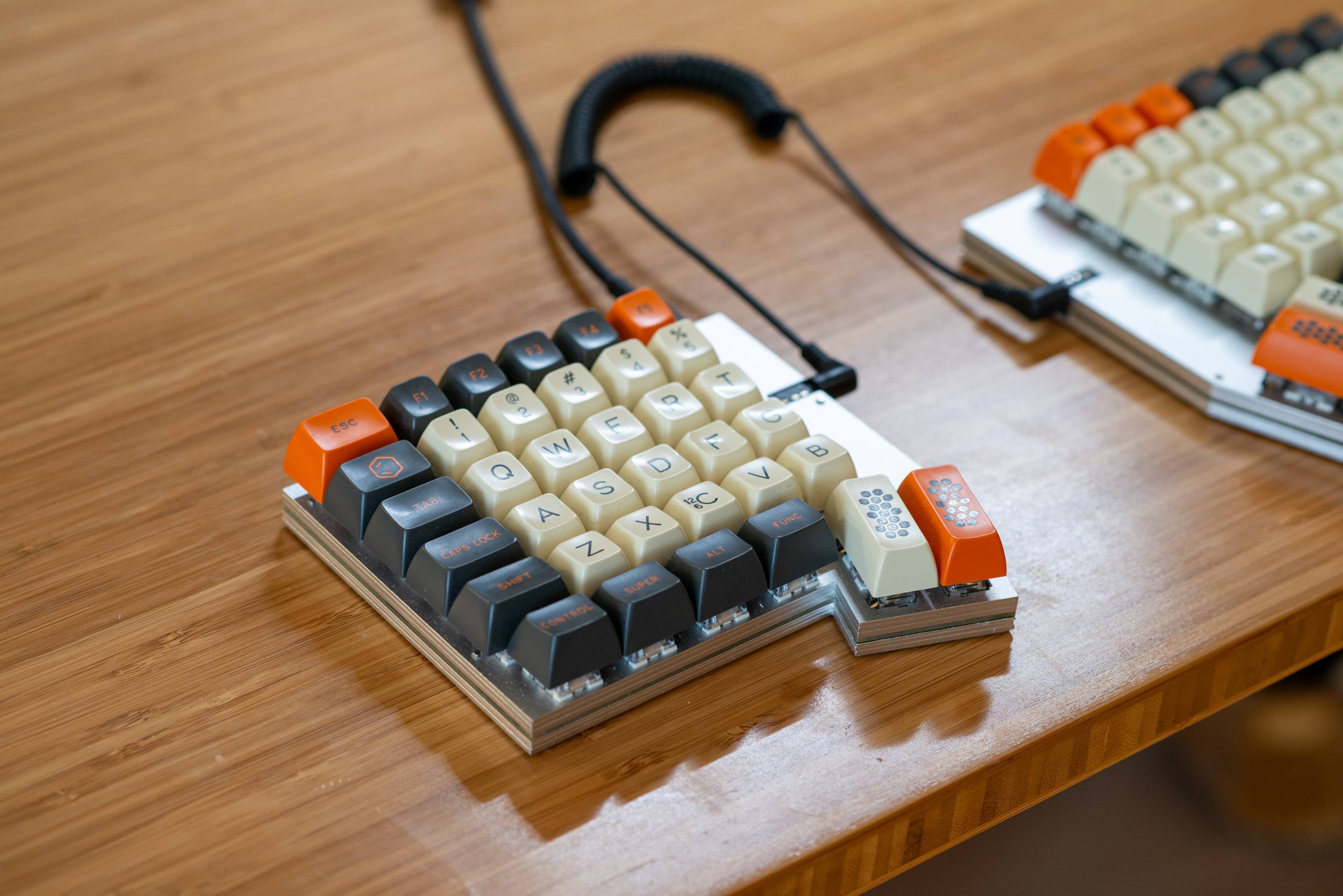 Orthograph - 75% split keeb with hot-swap sockets & RGB image 11