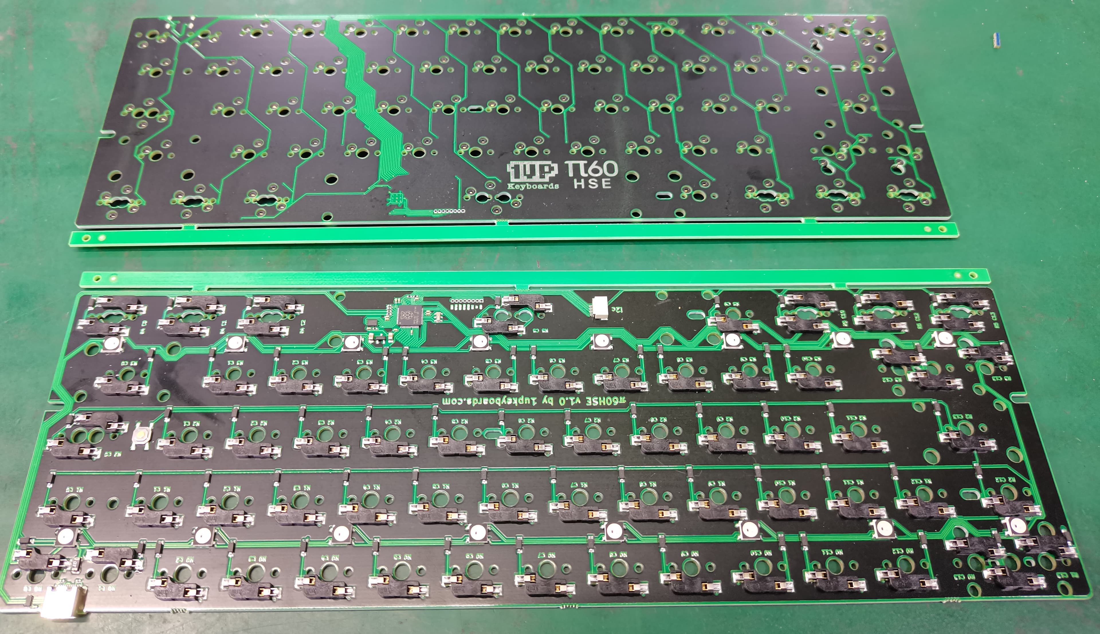 𝝅60 - a RP2040 powered 60% PCB image 9
