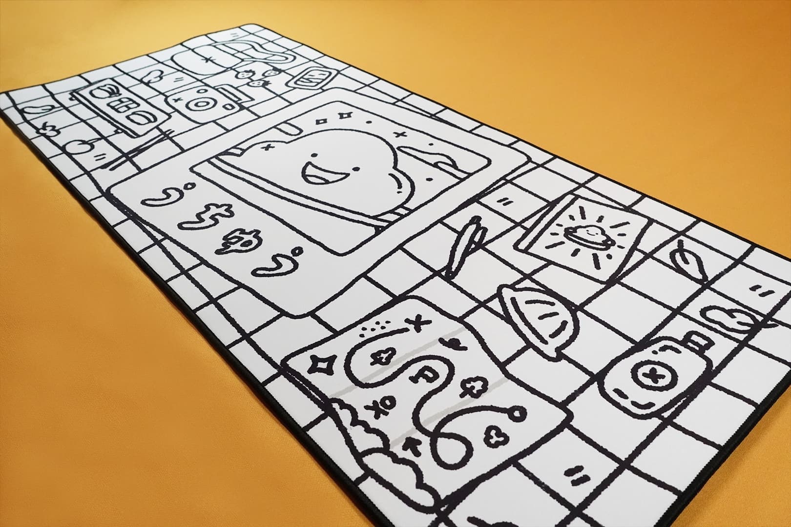 うちゅうのピクニック(uchu no pikuniku) Desk Mat - INSTOCK image 31