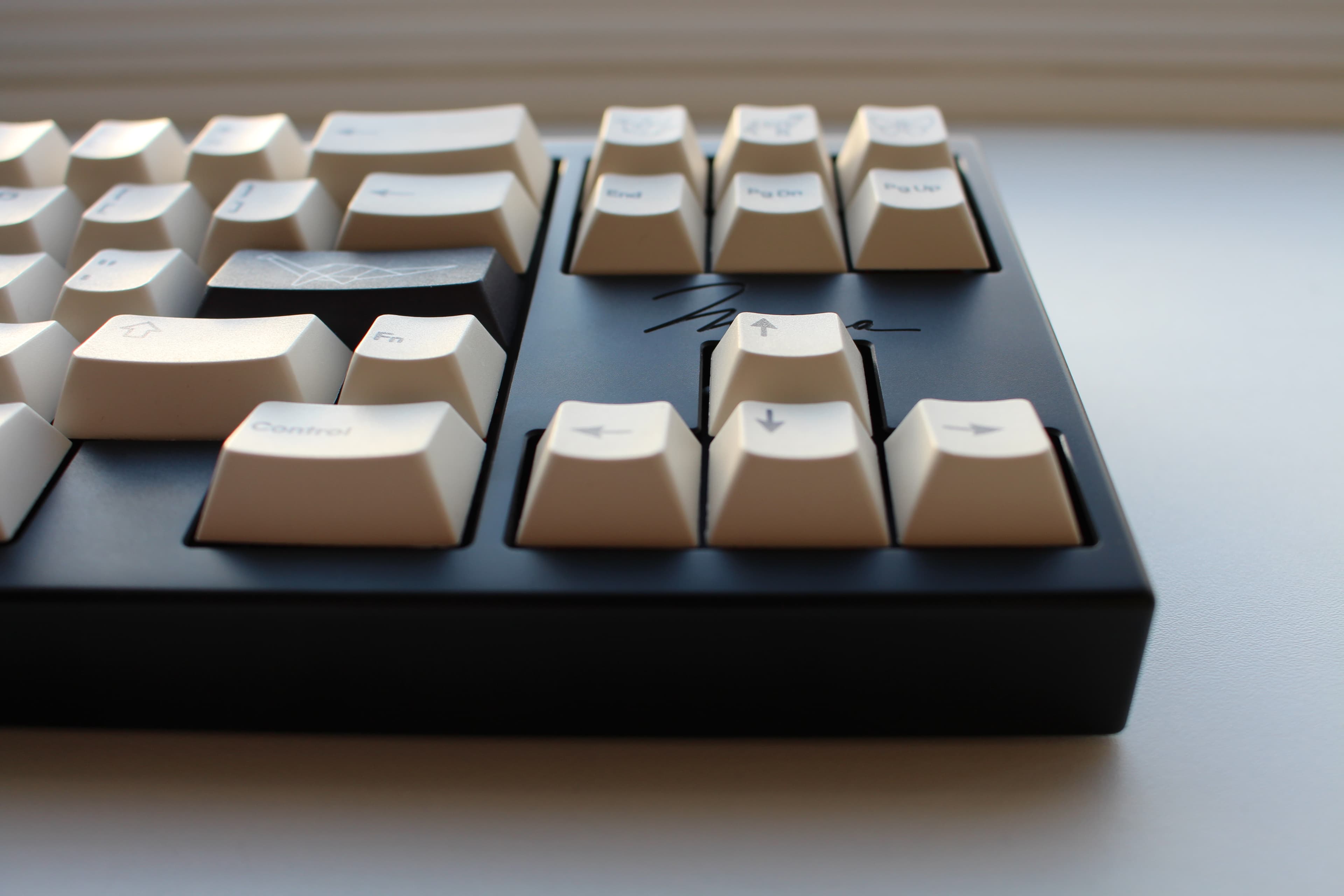 Hira70 - Aesthetic, Leafspring gasket mounted, FRL image 11