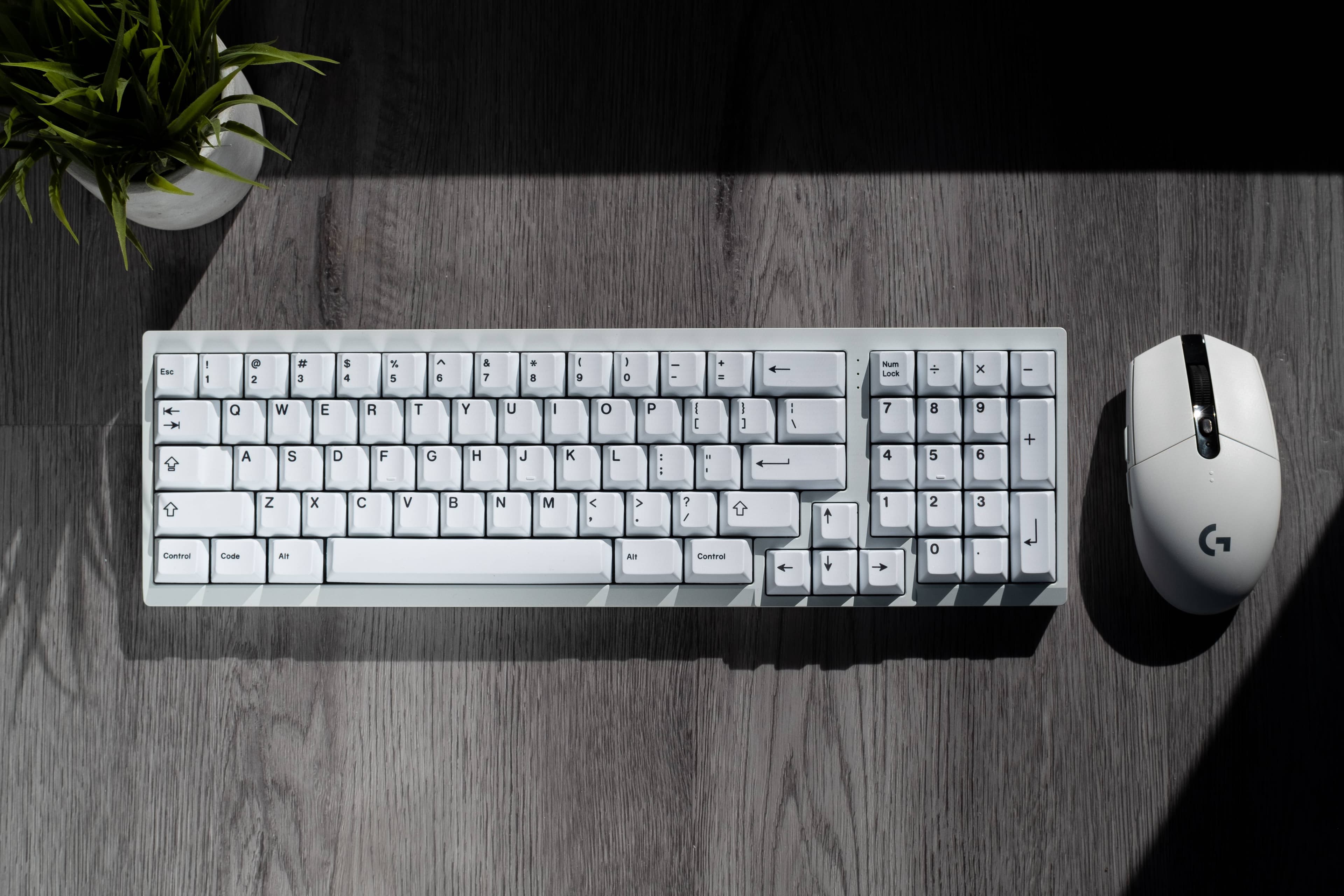 Troublemaker - FRL Compact 1800 keyboard image 13