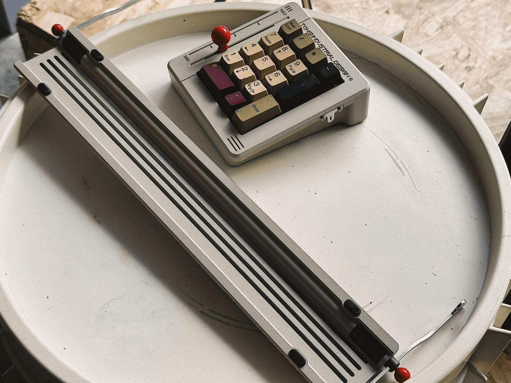 Han's Type-Gnirps & The PAD - Alice-style keyboards compatible with Owlabs image 6