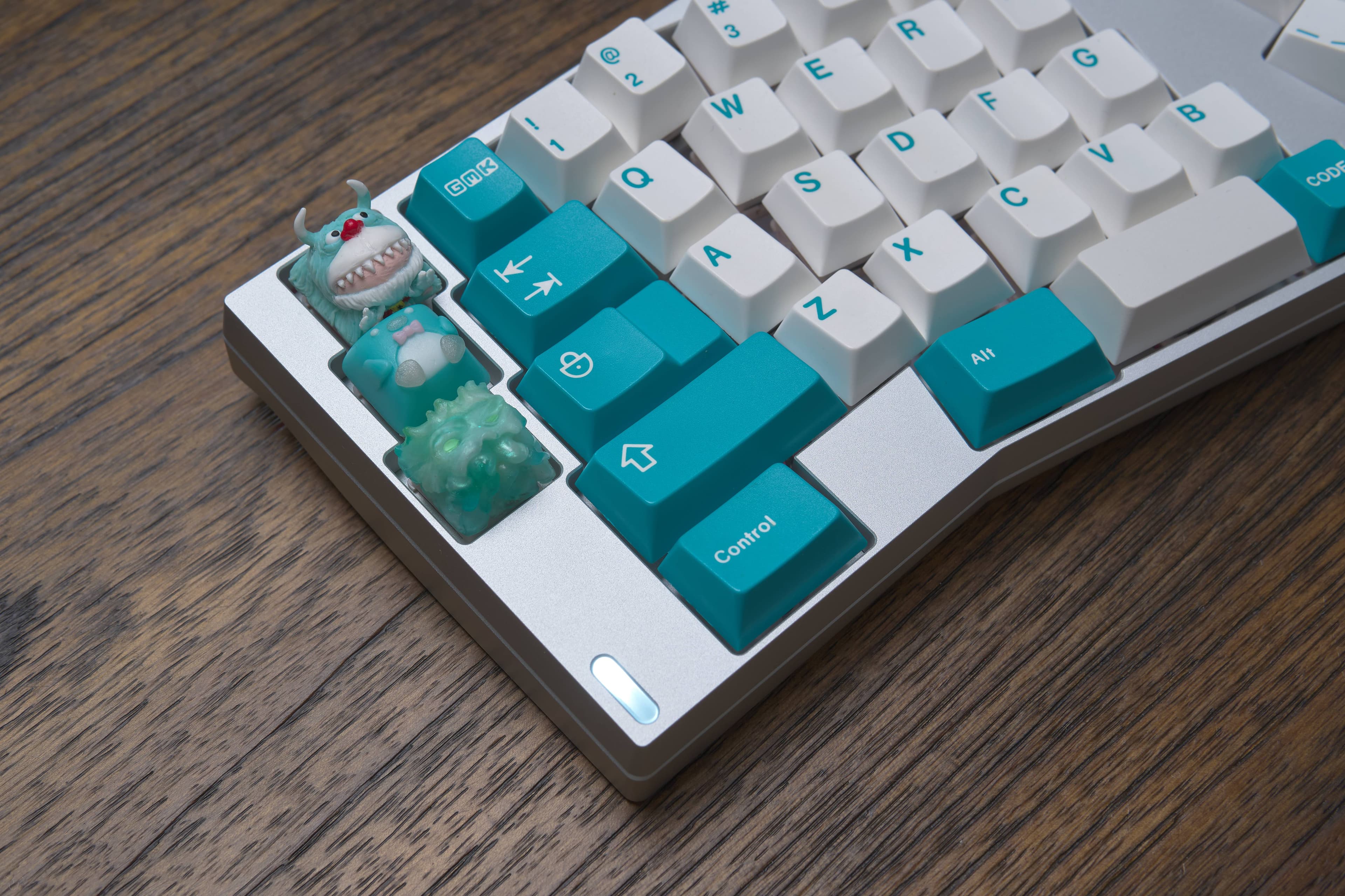 Alyssia - A thin bezel, dual mount Alice style keyboard - Updates 10/25/23 image 27