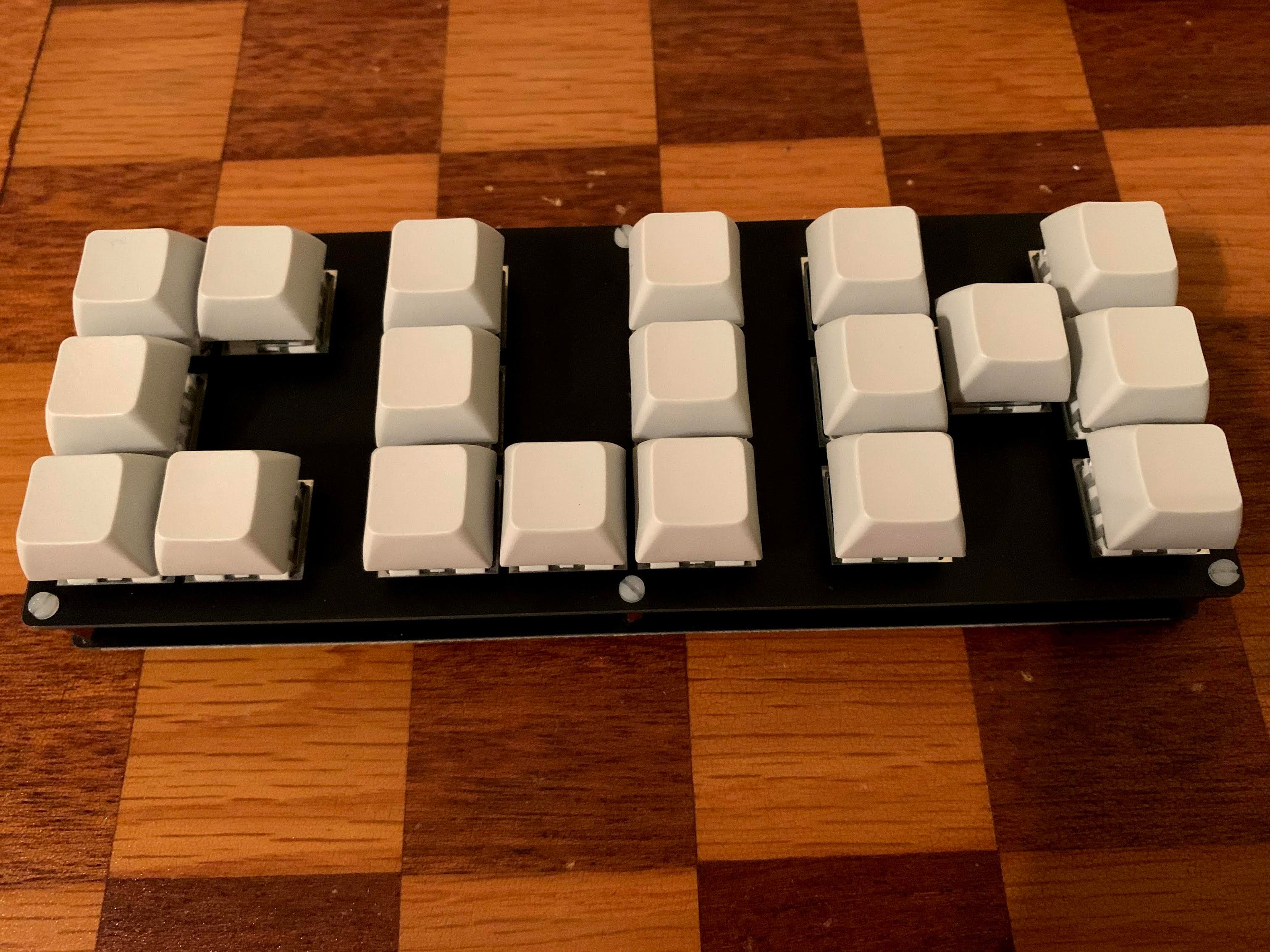 Certainly Unusual Macropad image 3