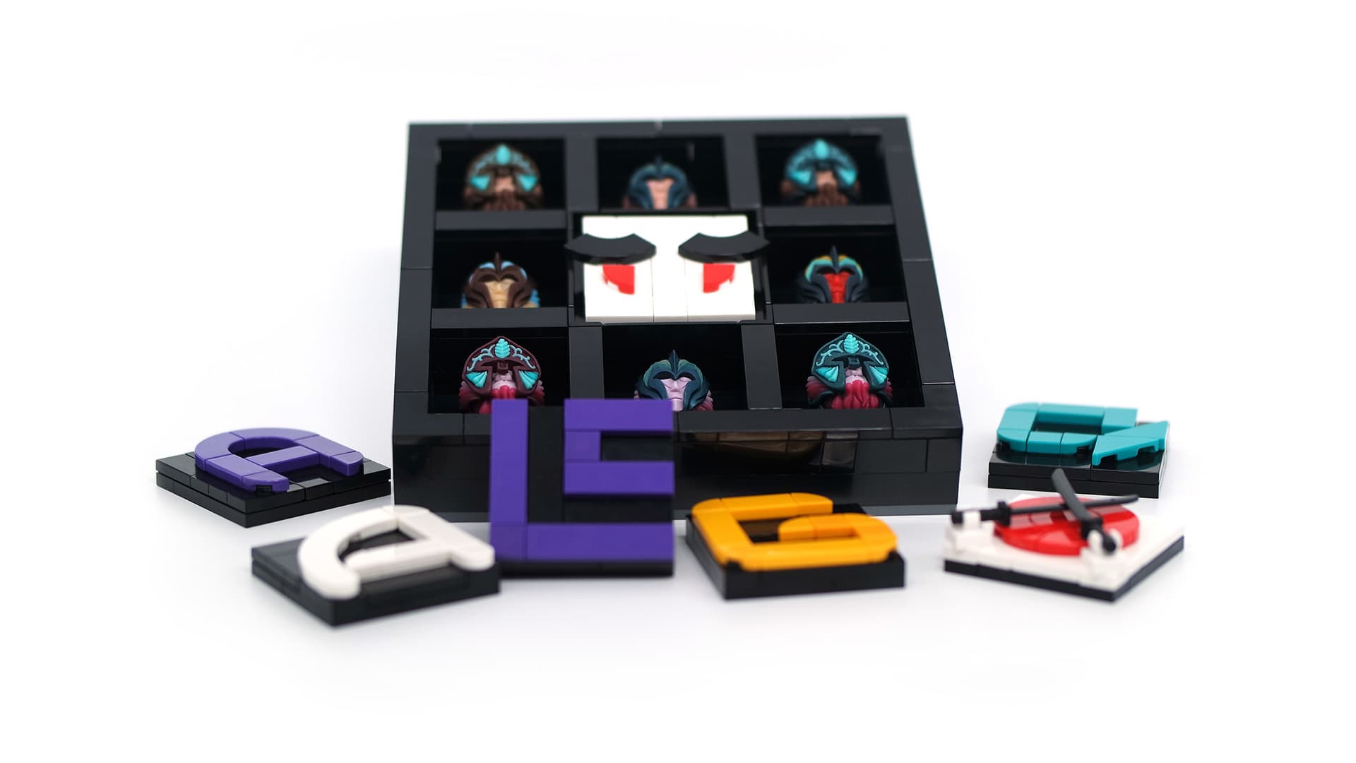 OneBrick vanity9 Artisan Case made from LEGO® bricks image 4