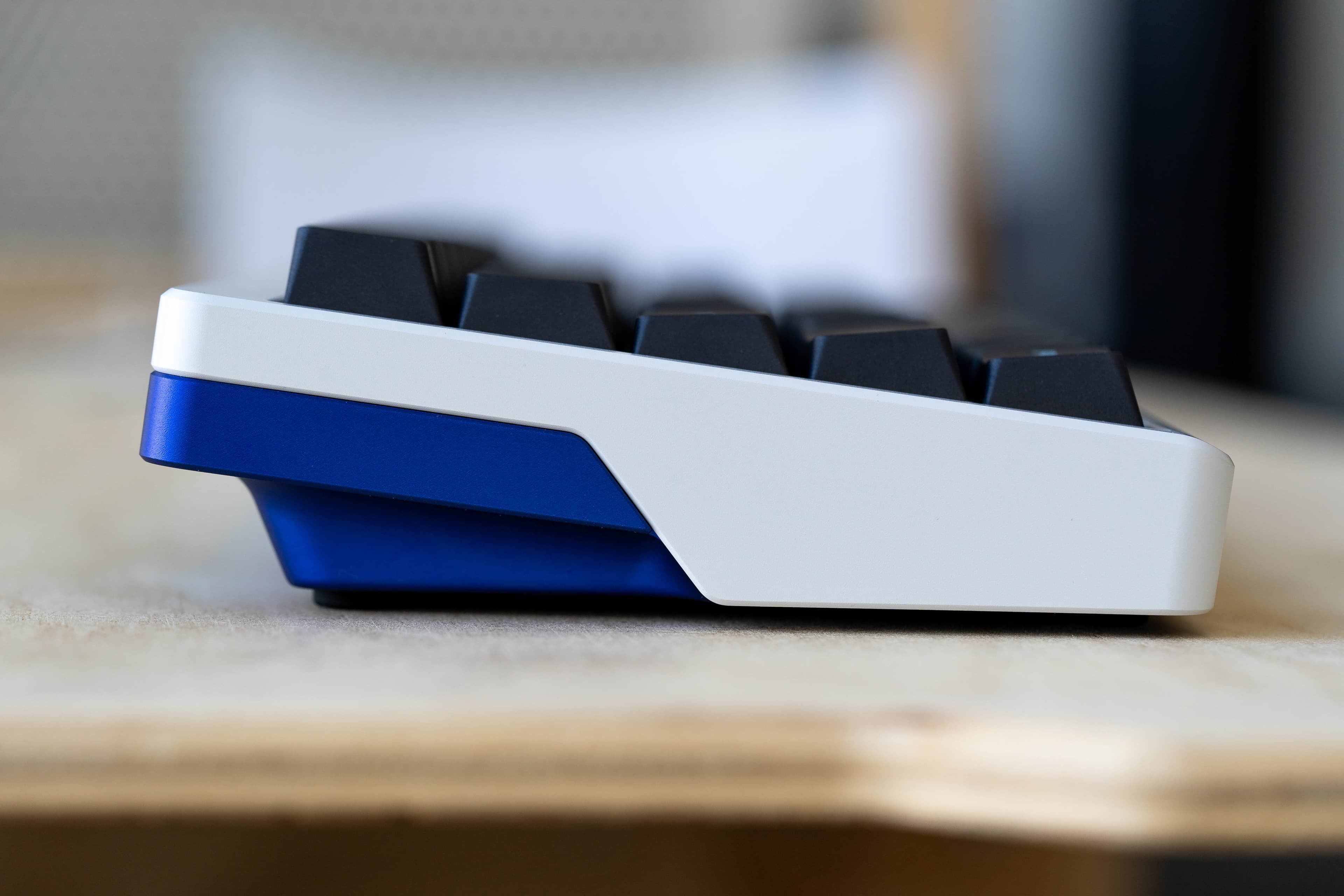 La+ (Laplus) - 65% image 2