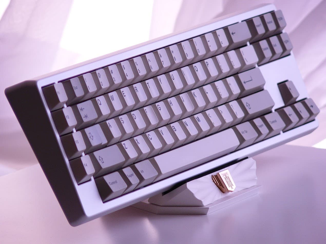 Tourmaline Keyboard Display Stand - PRICES AND FINAL IC image 11