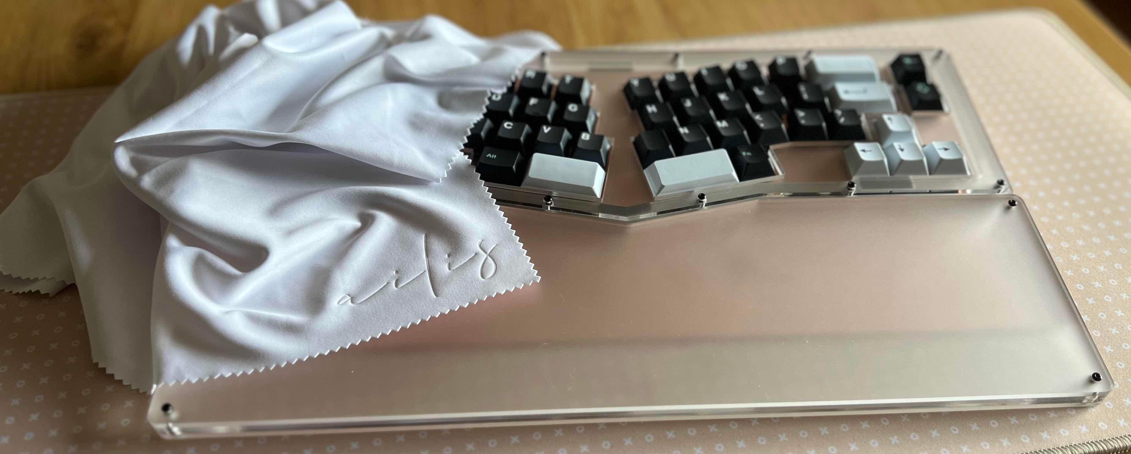 Ailis - 40% Arisu with Acrylic and Copper image 24