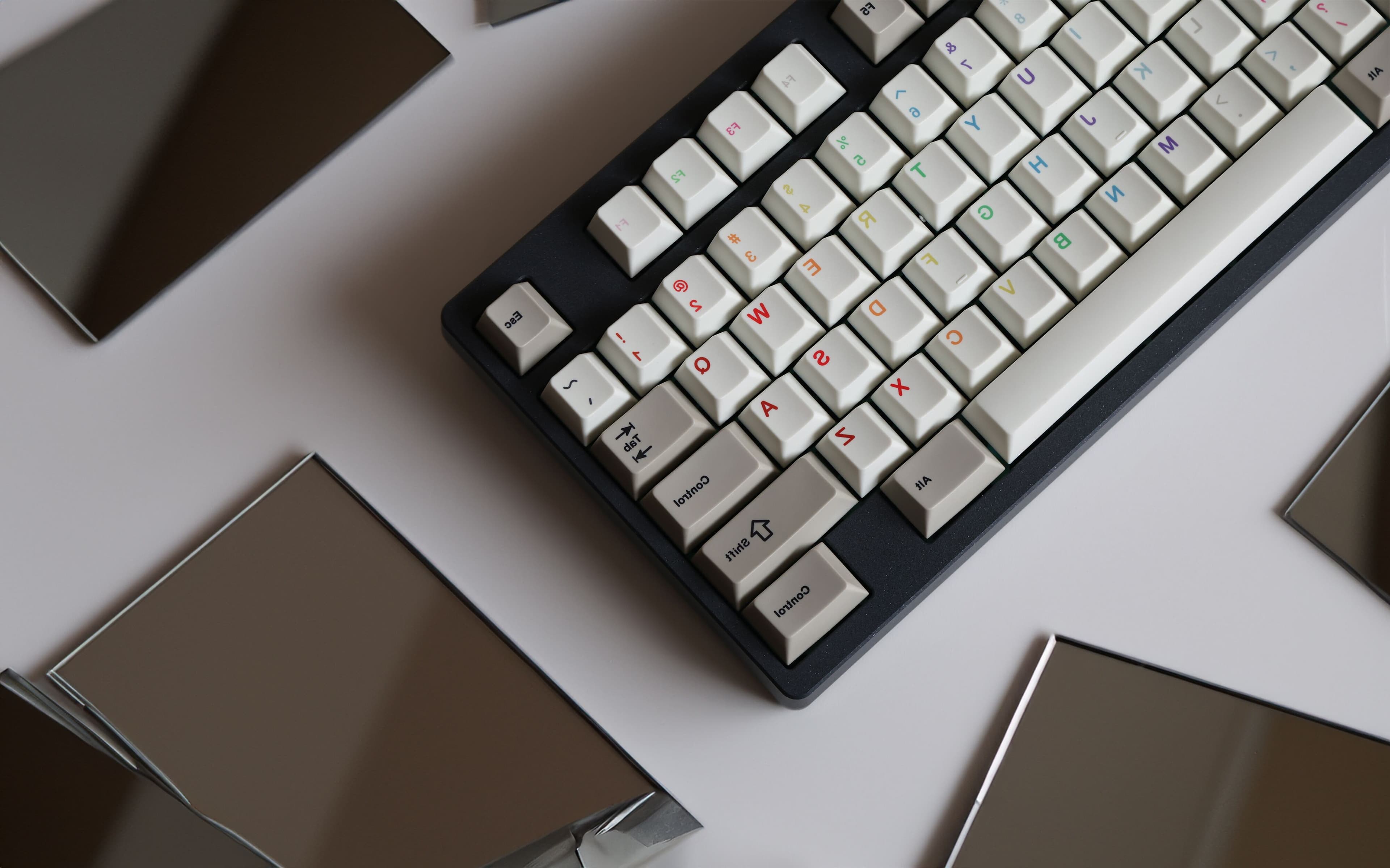【IC】Zero-G Studio X Hammer PBT theme keycap "Mirror image" image 8