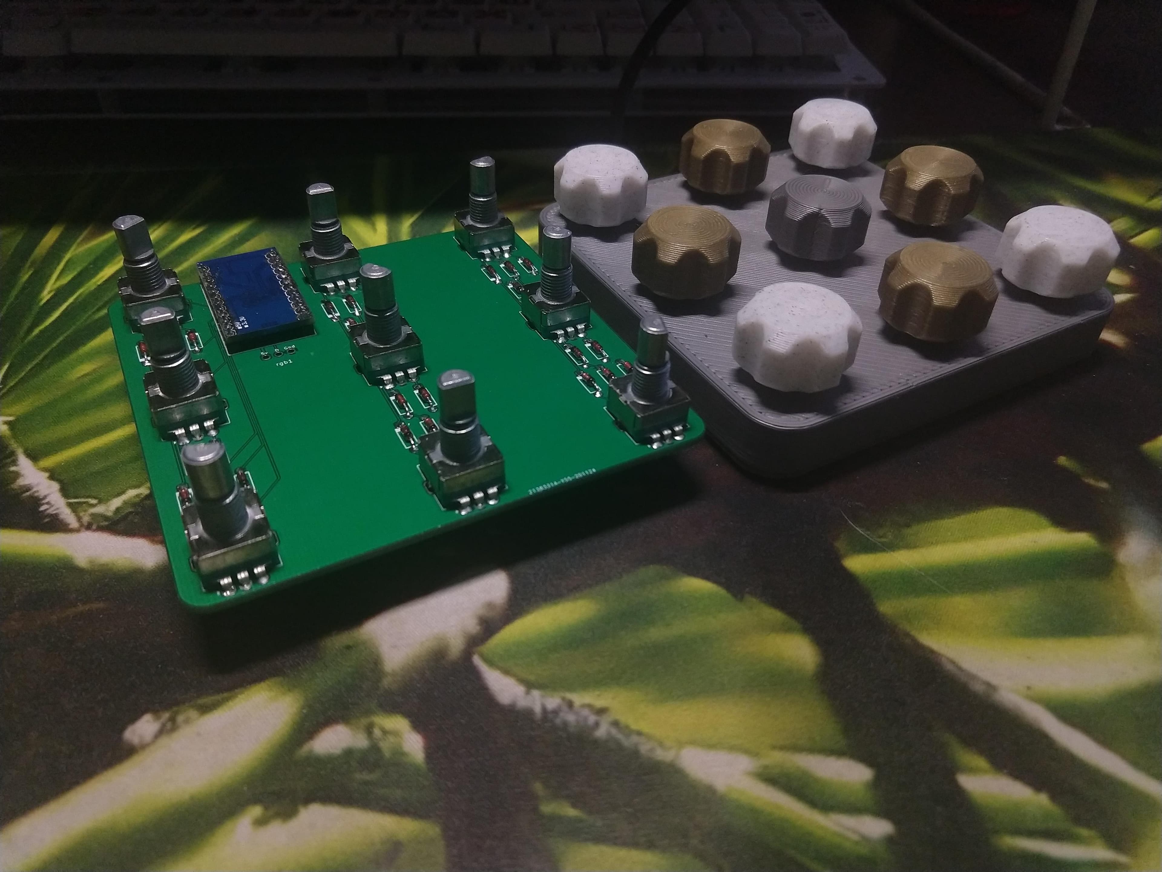 Small rotary-encoder-only board image 6