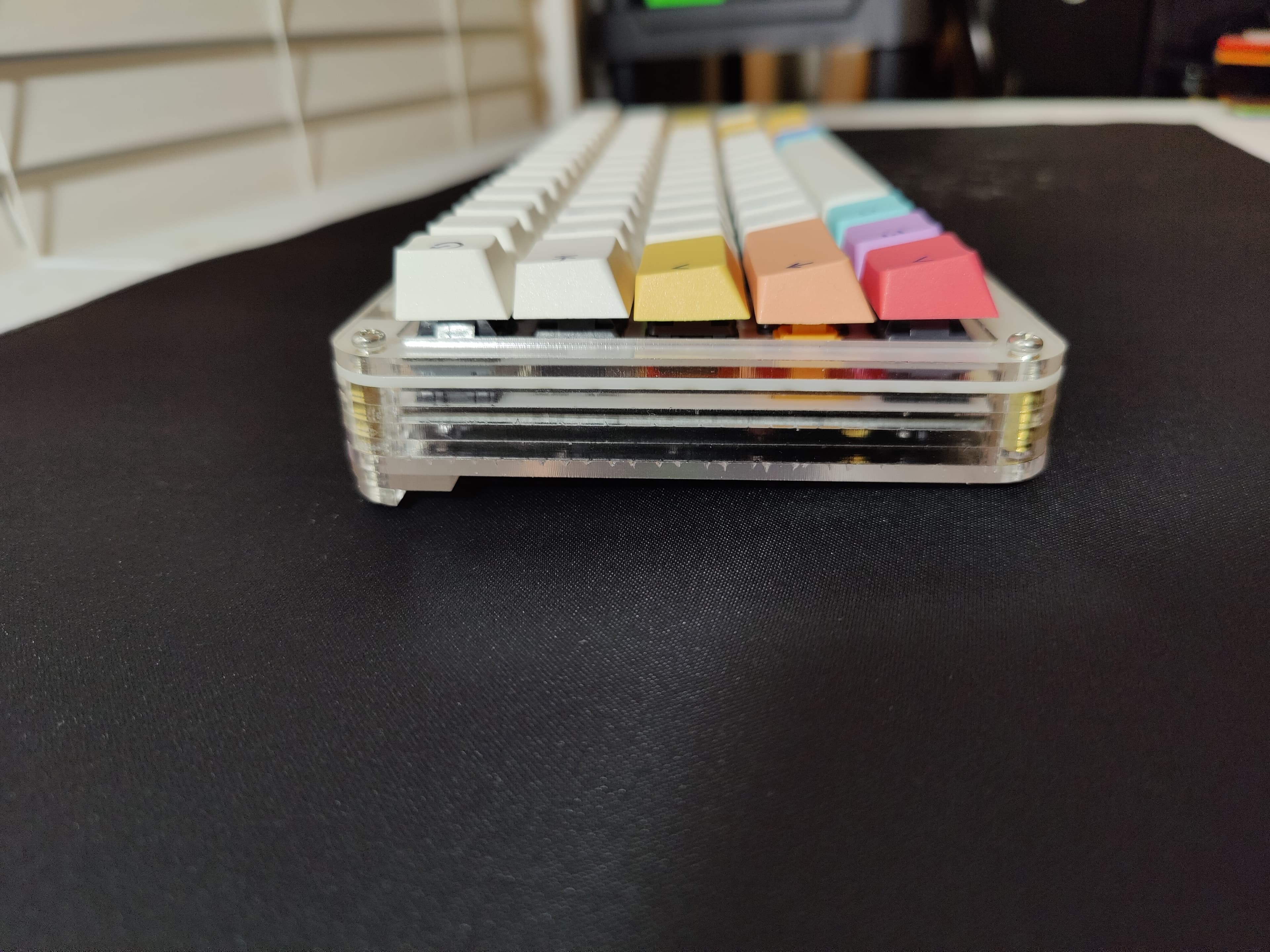 Flygone60 | A "universal" 60% Keyboard and Case | US Vendor Added!!! image 8