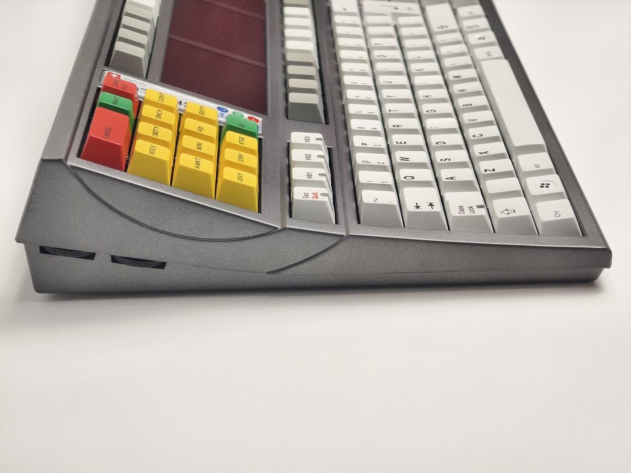 Vintech Series 06 All-in-One Desktop Terminal image 4