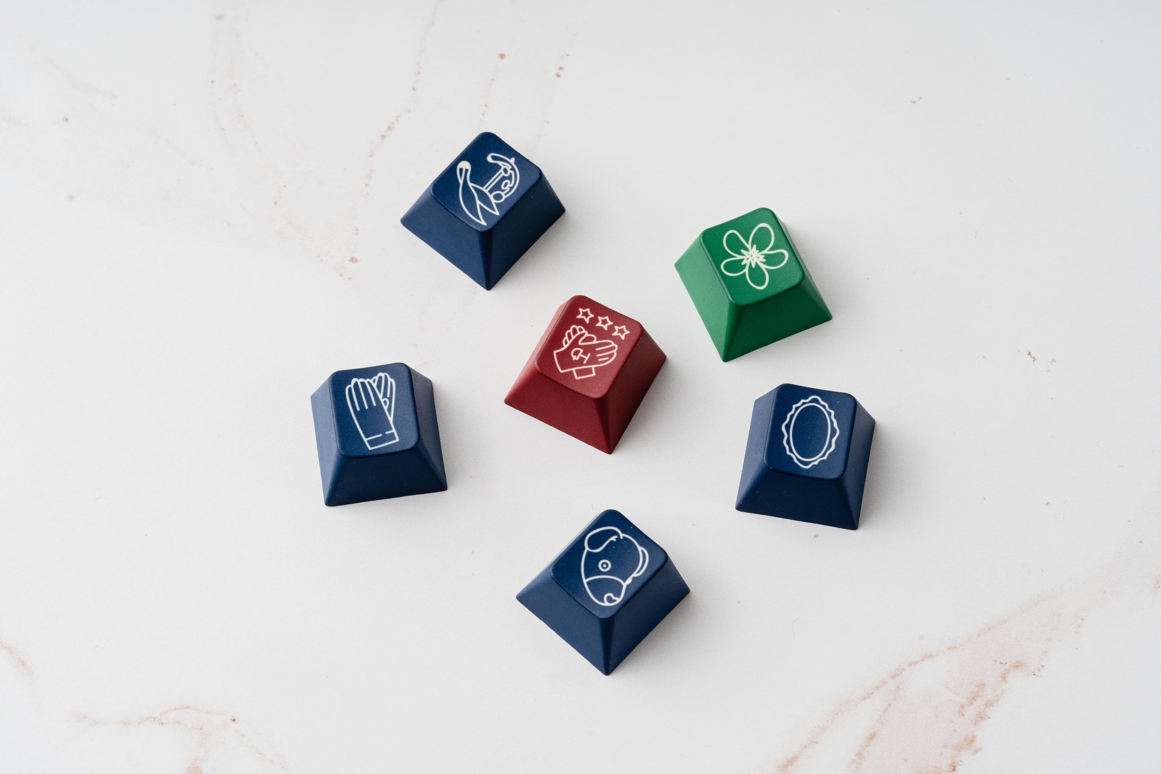 KCH (Keyreative) War Maiden -- Deskmat collab added. image 8