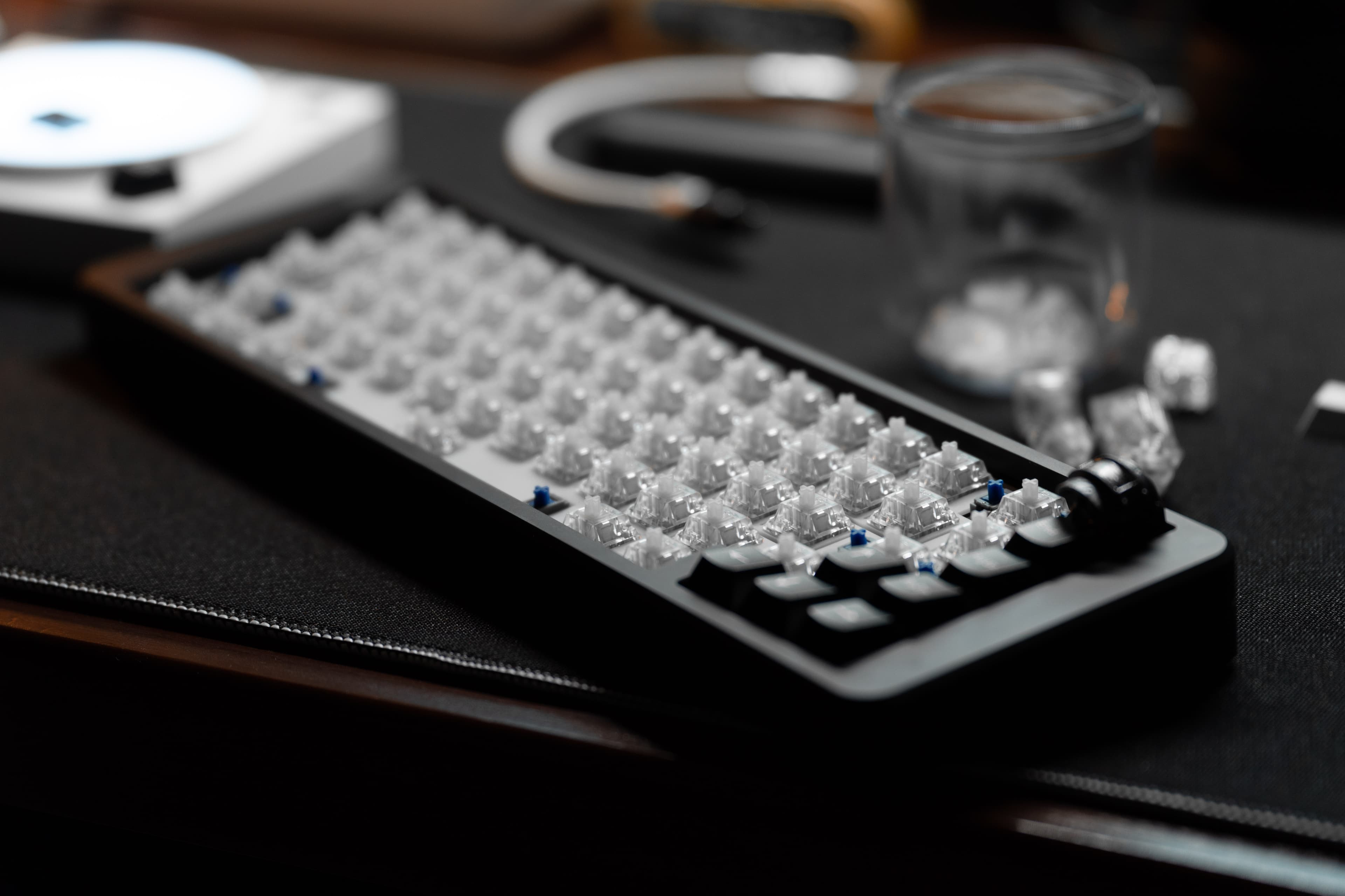 Smooth & Thocky | AM Icy Silver Pro Switches image 6