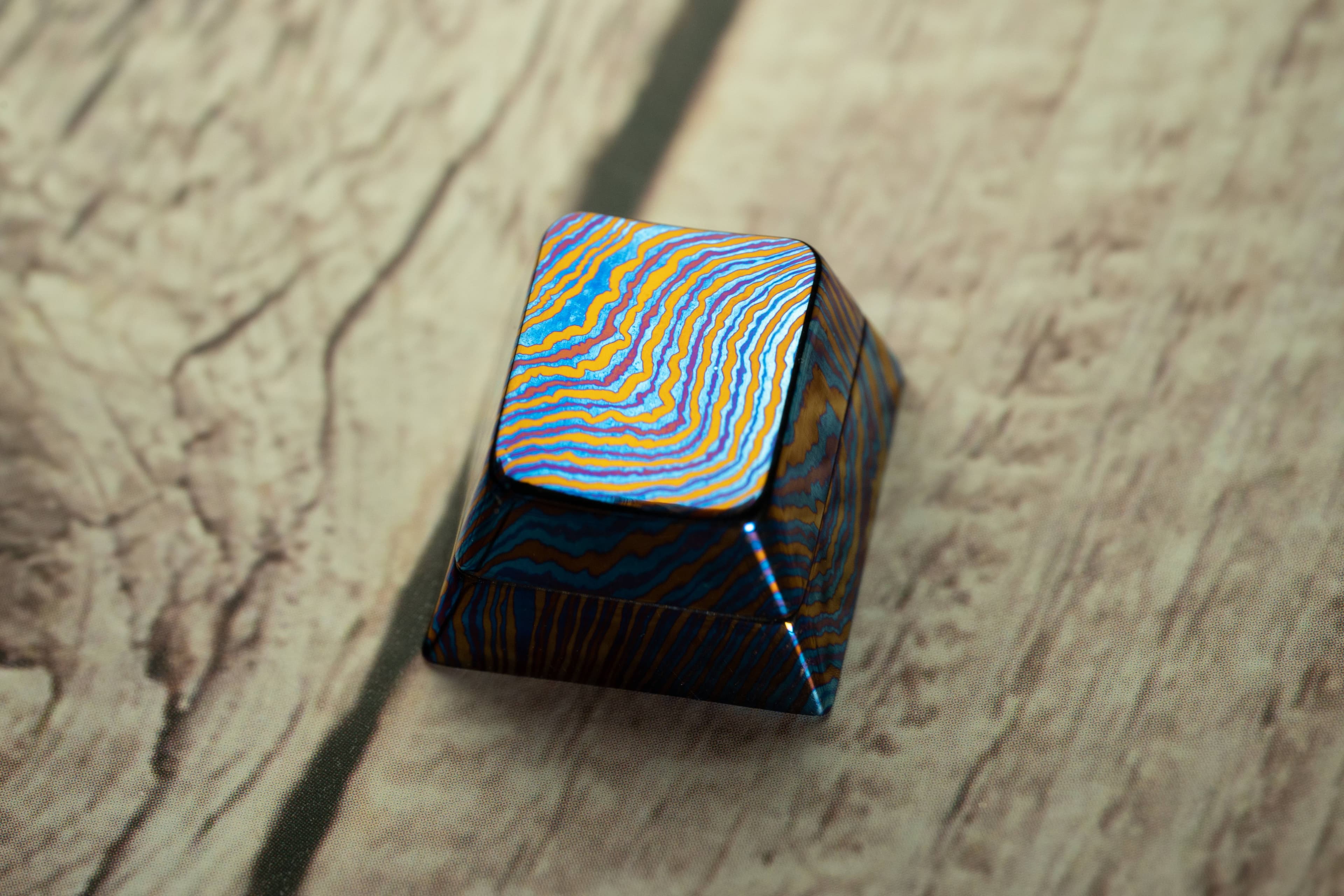 Mokuti/Titanium Damascus Artisan Keycap image 2