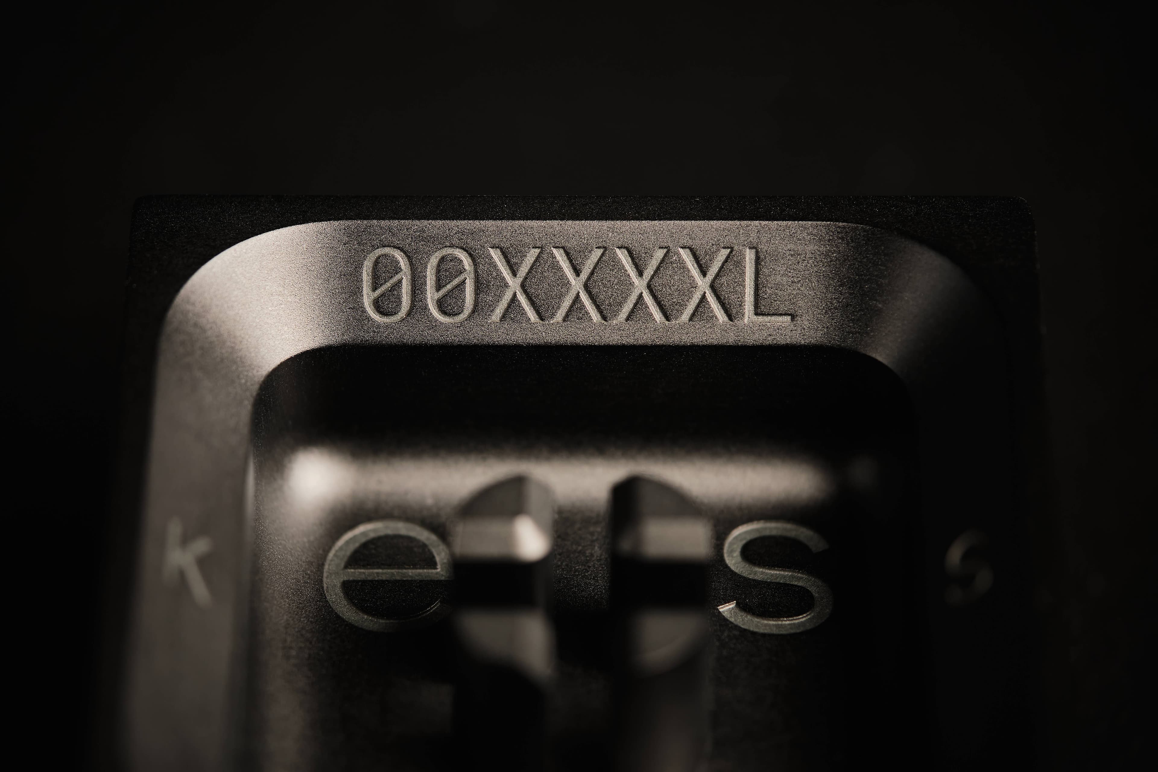 Series 00 XXXXL | 1:1 custom-engraved XXXXL for Mints for Health 2021 image 7