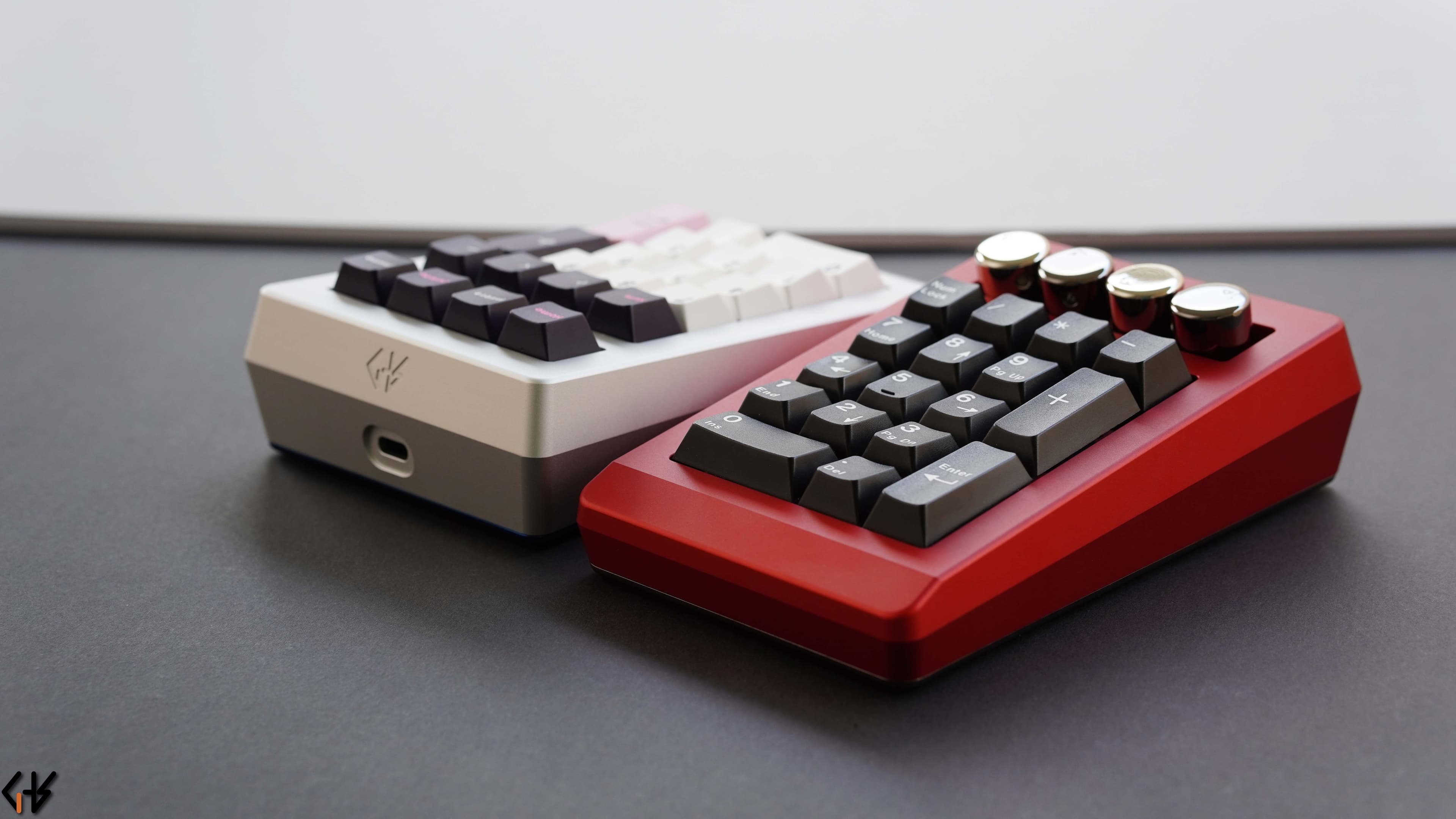 GHS.XLS - a screwless seamless numpad