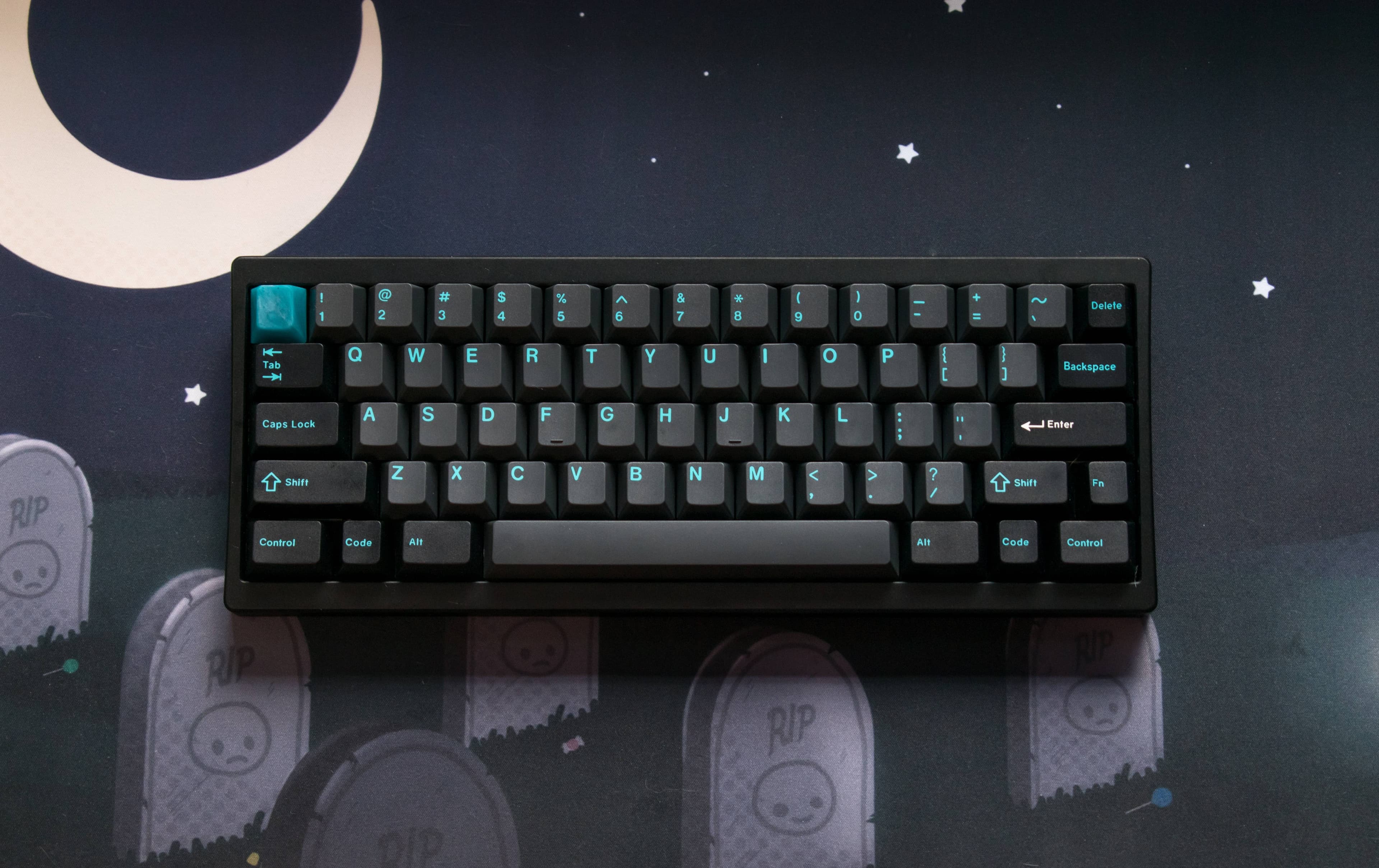 Quartermaster - plateless top mount 60%