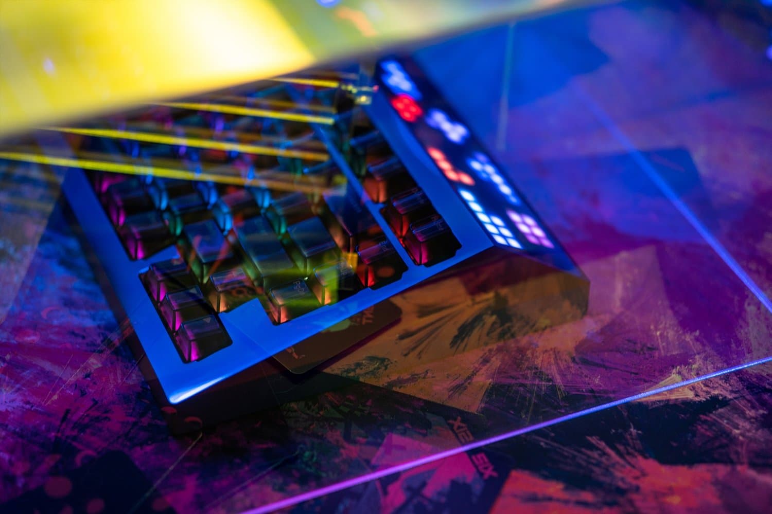 Angry Miao CYBERBOARD R2 Le Smoking is Coming Back! image 4