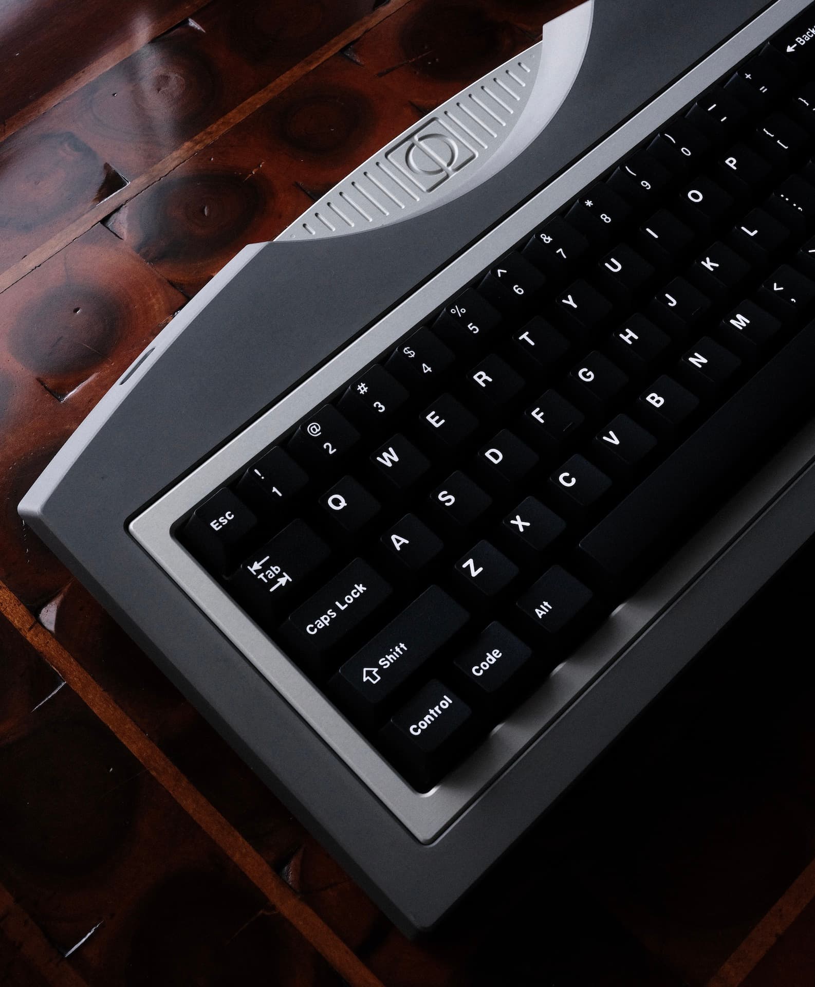 René 65 - A typewriter inspired 65% keyboard [September 2022 Update] image 6