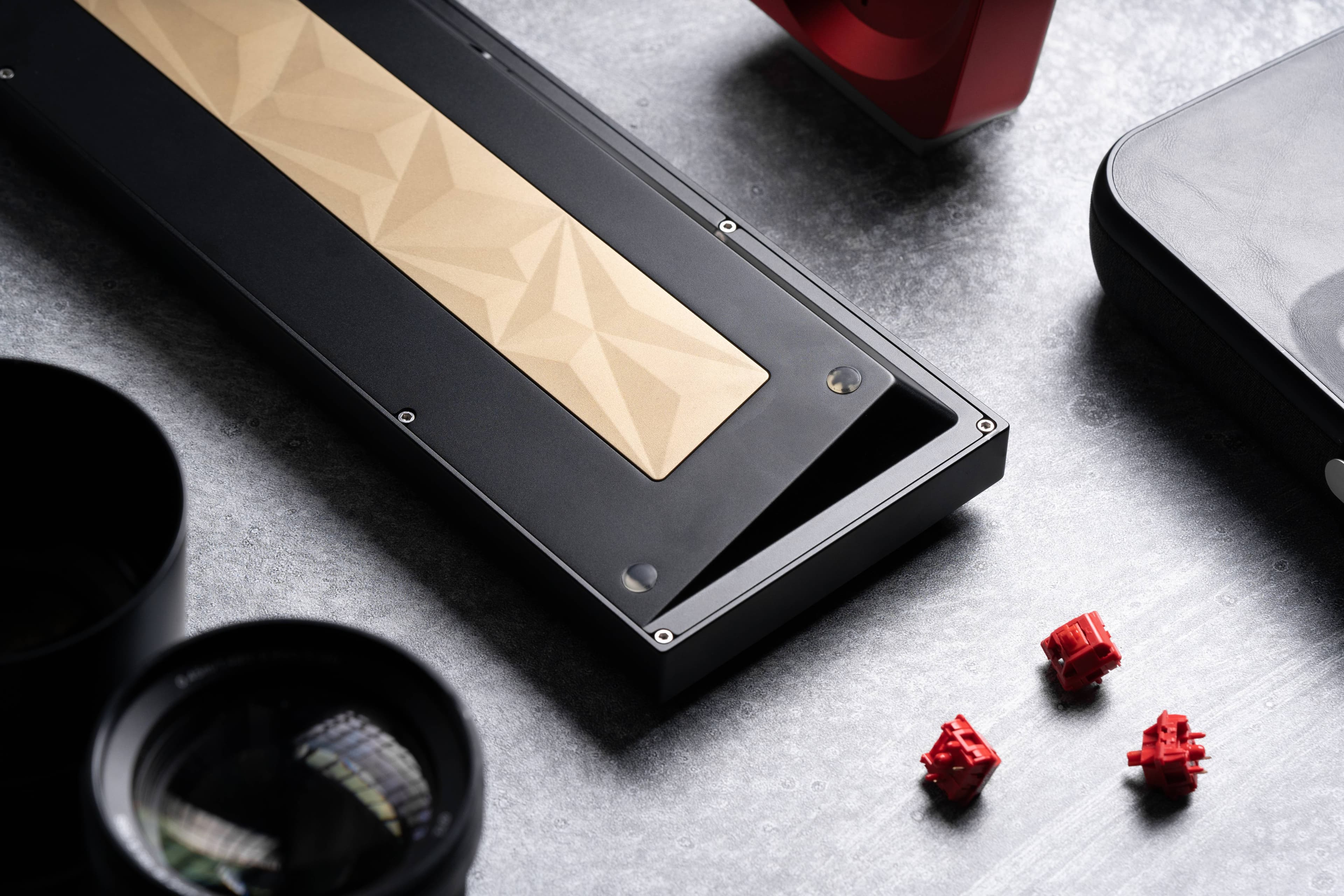 Hira70 - Aesthetic, Leafspring gasket mounted, FRL image 5