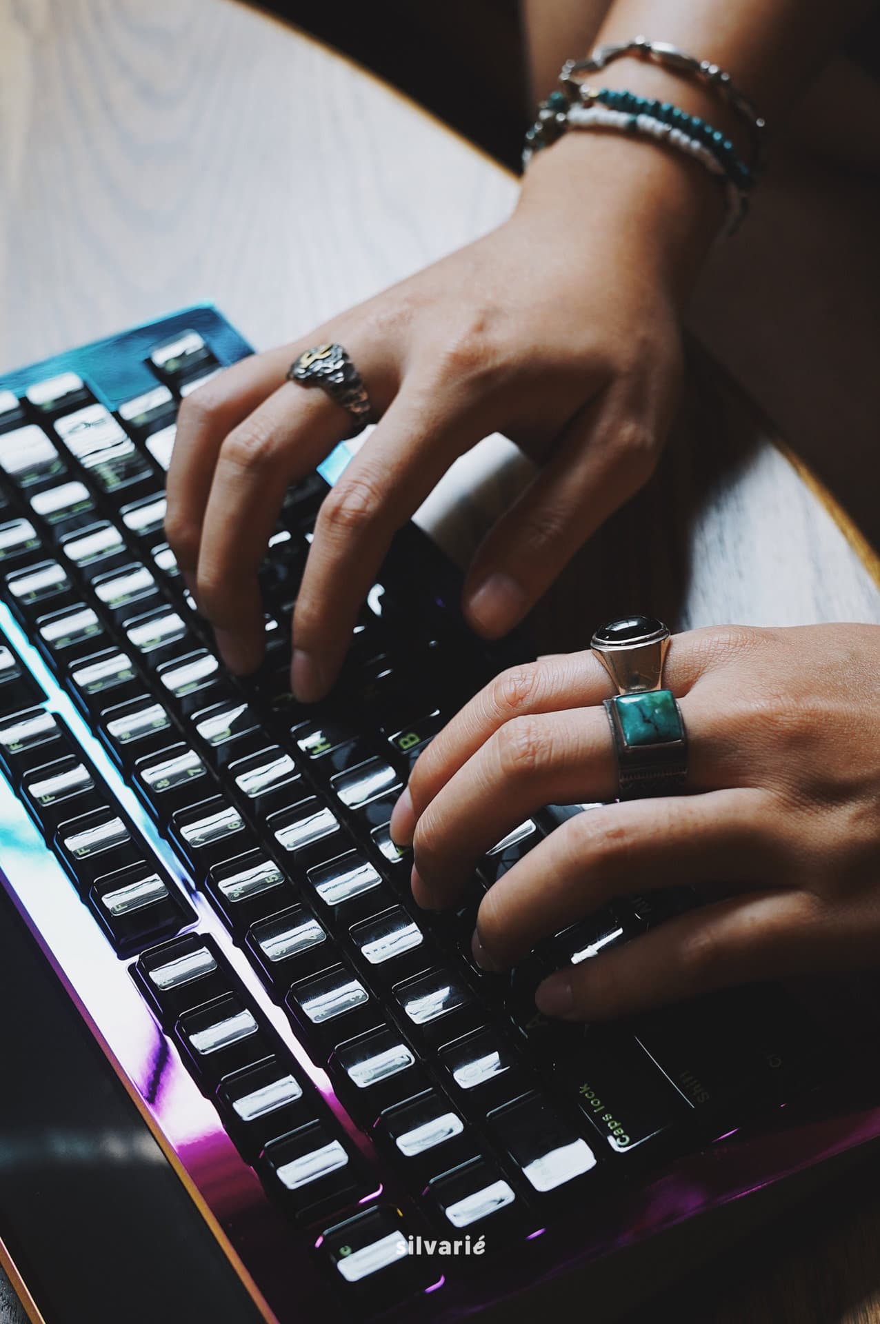 Angry Miao CYBERBOARD R2 Le Smoking is Coming Back! image 6