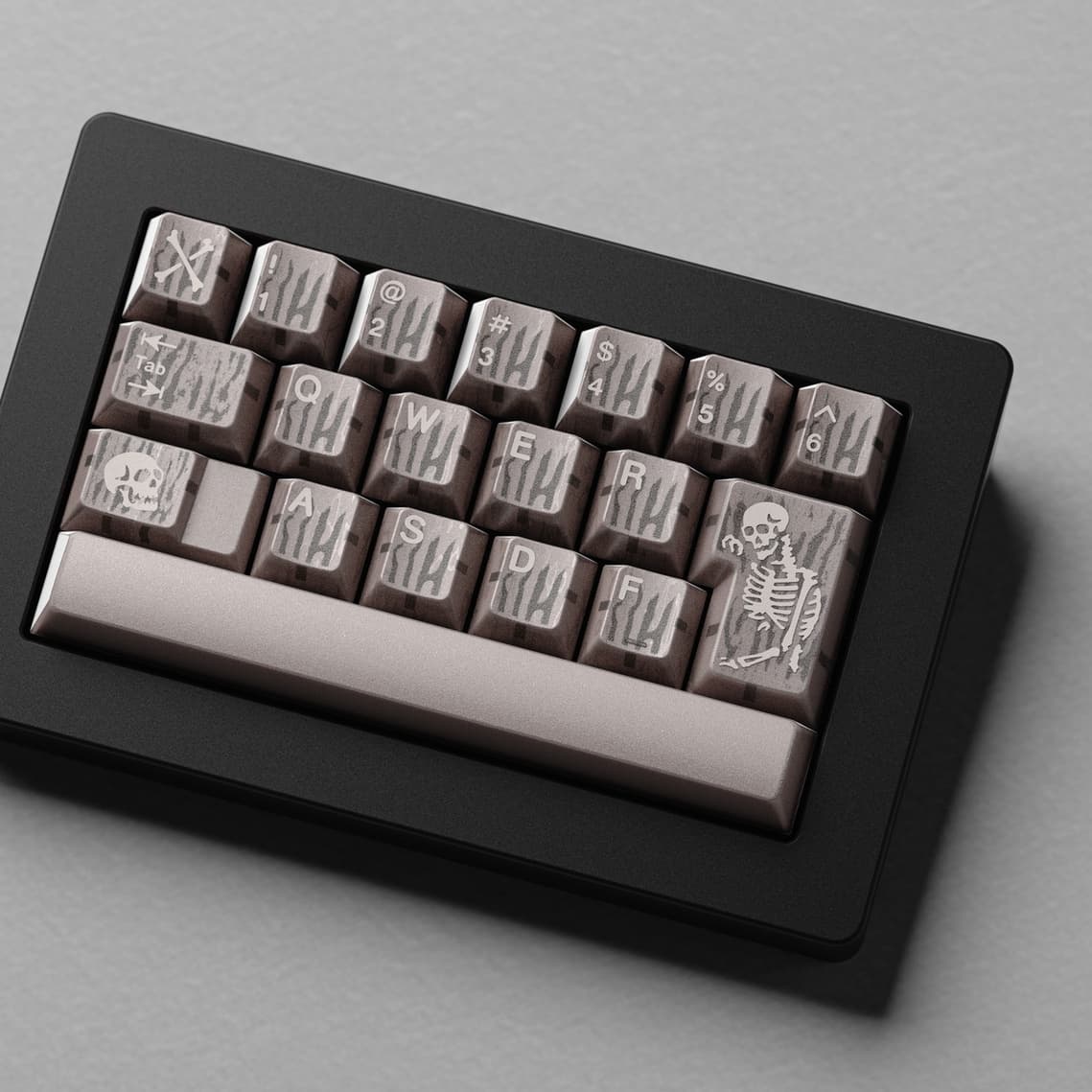 GMK BAE x BAE key image 3