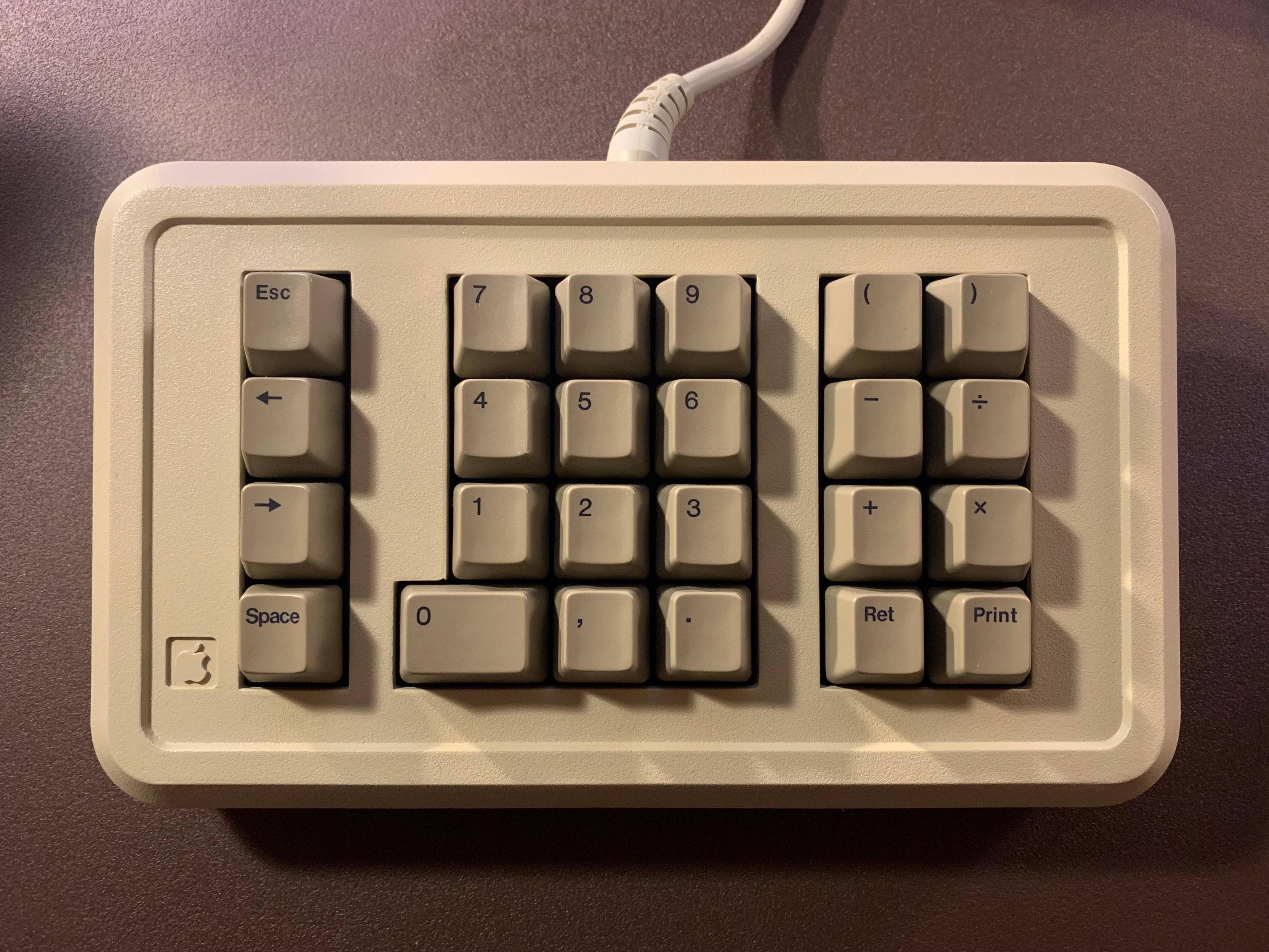 The Moiie - A Deluxe, Vintage Inspired, Keypad image 3